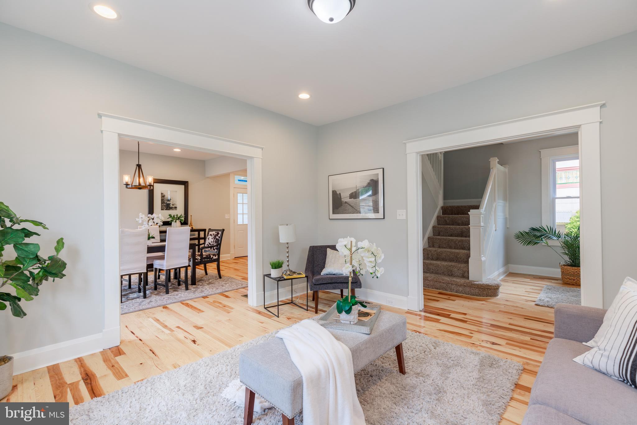 BEVERLY HILLS - Residential