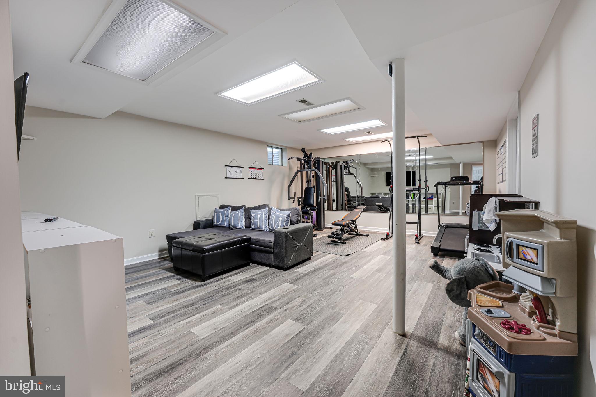 KINGSTREAM - Residential