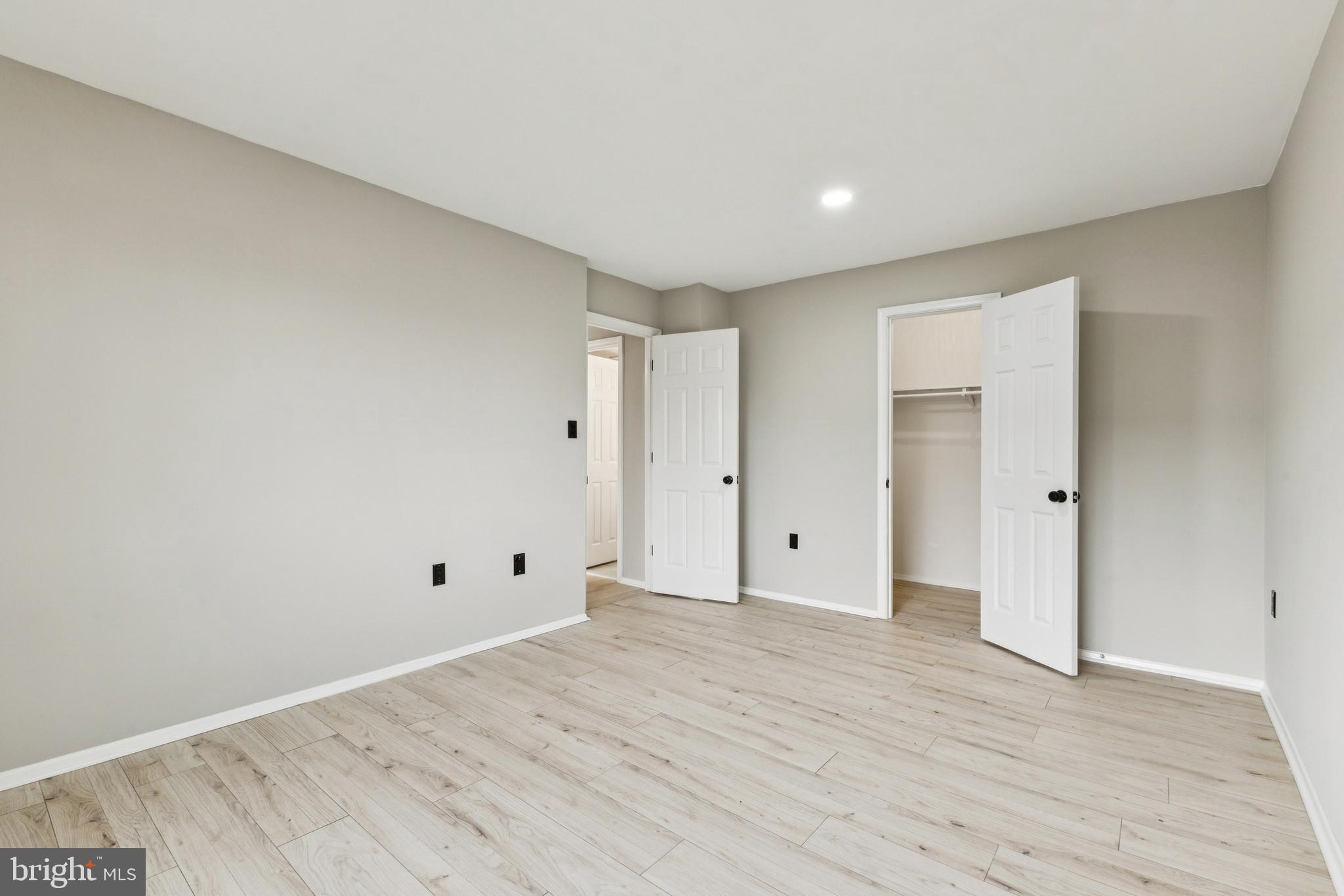 OCCOQUAN RIDGE CONDO - Residential