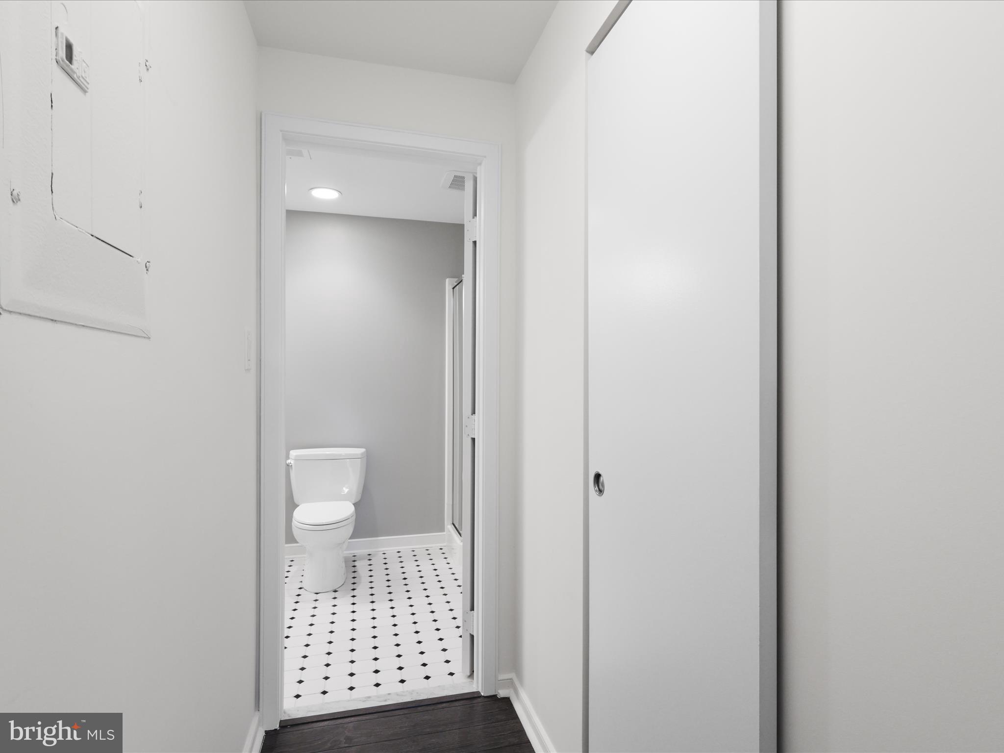 NEWPORT SHORES - Residential