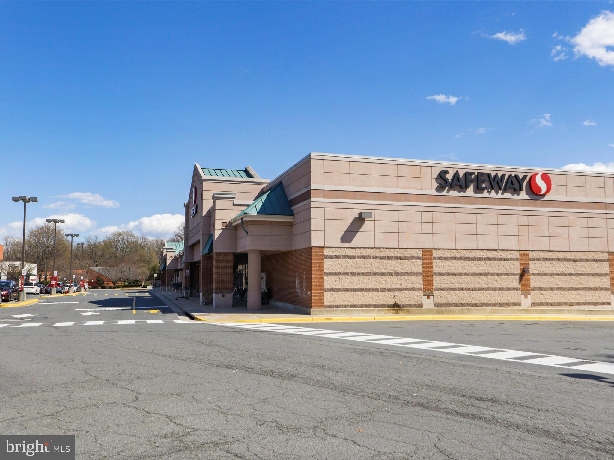 NEWPORT SHORES - Residential