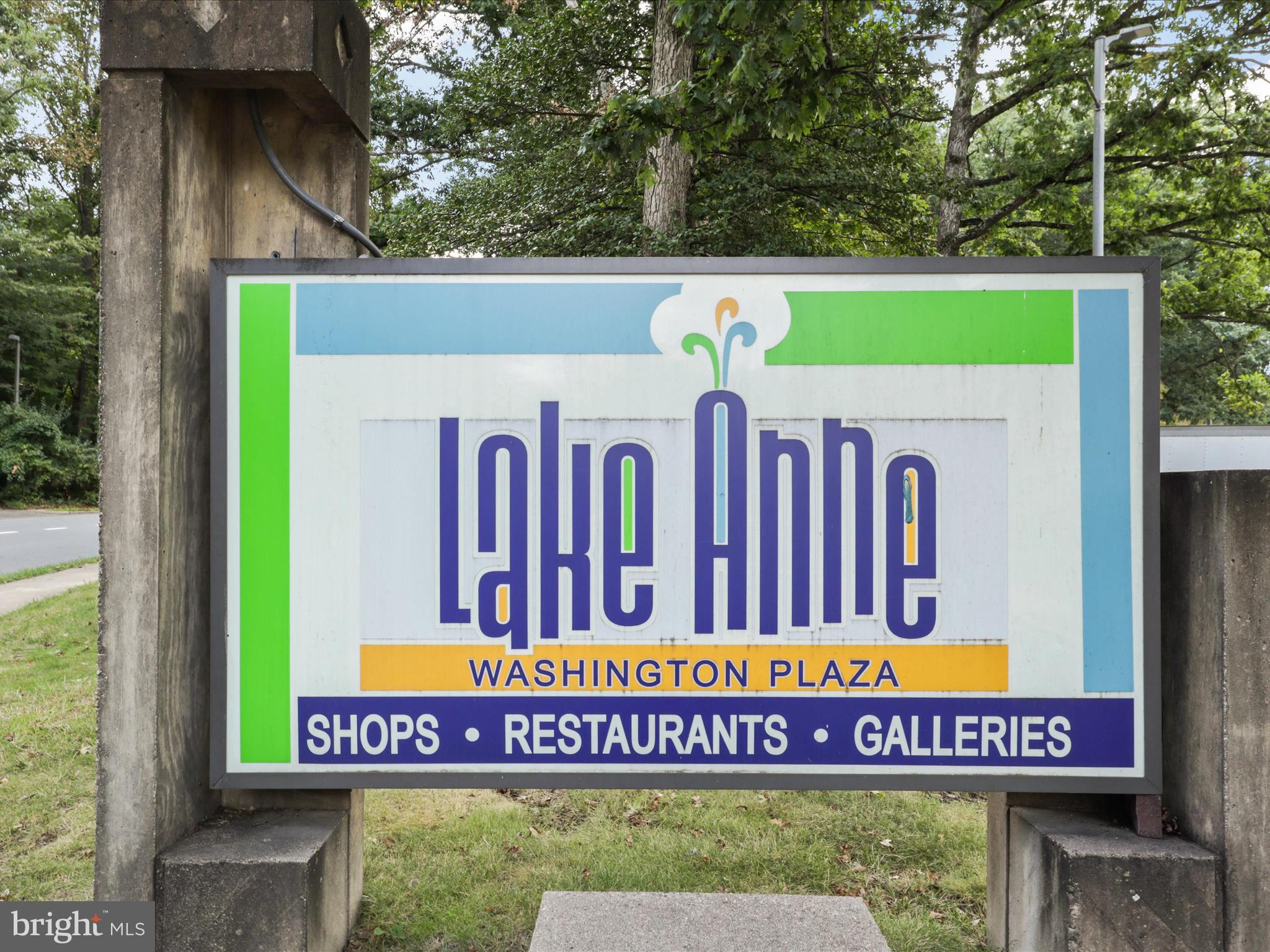 NEWPORT SHORES - Residential