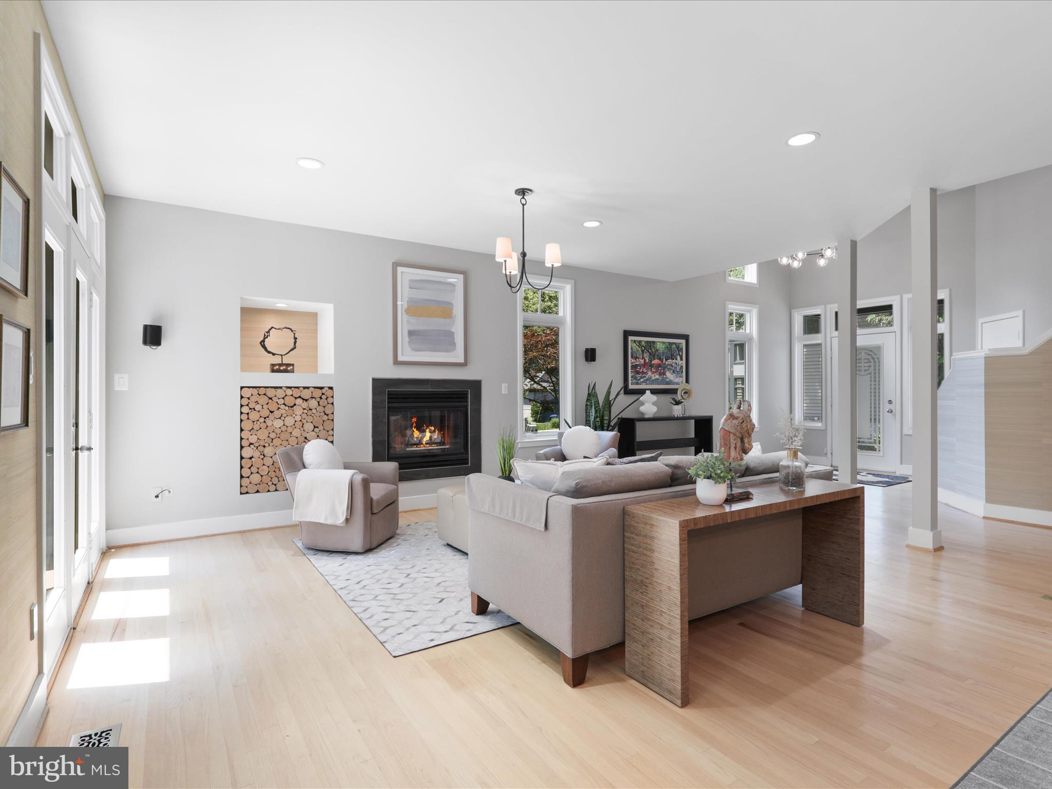 NEWPORT SHORES - Residential