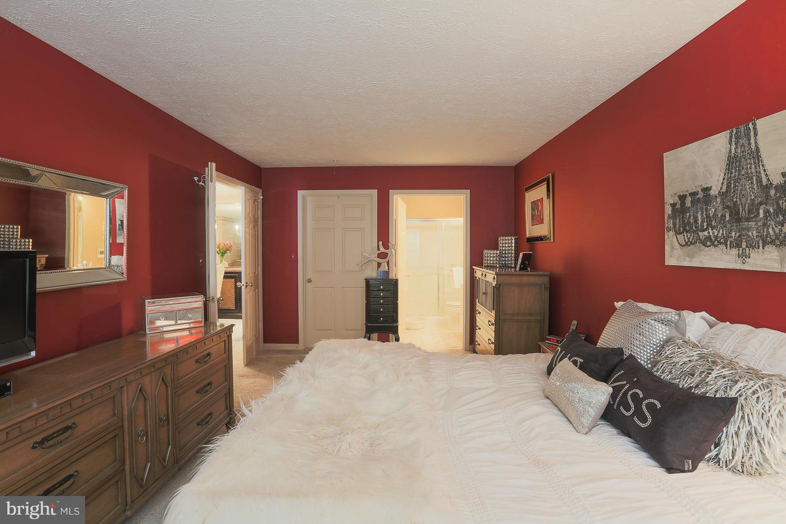 TIMBERGROVE - Residential