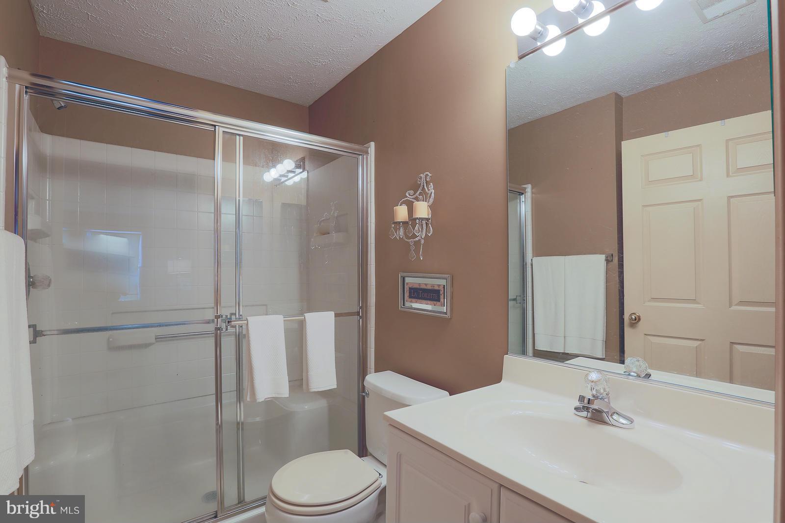 TIMBERGROVE - Residential