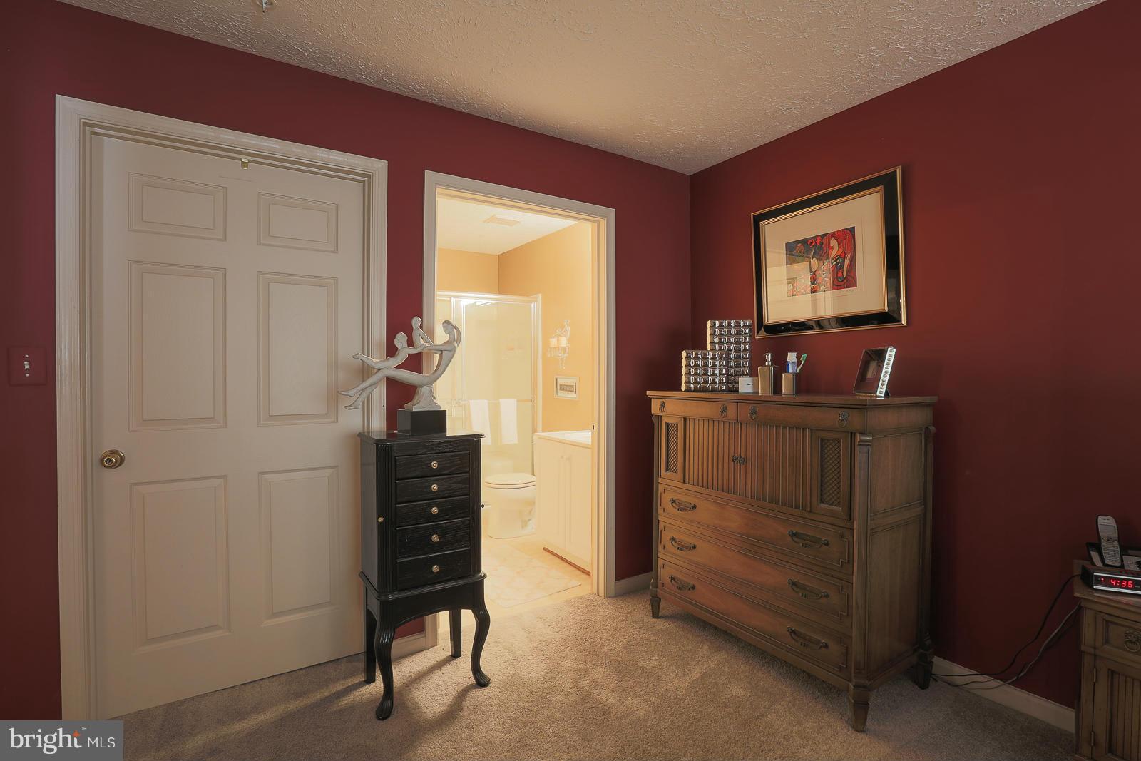 TIMBERGROVE - Residential