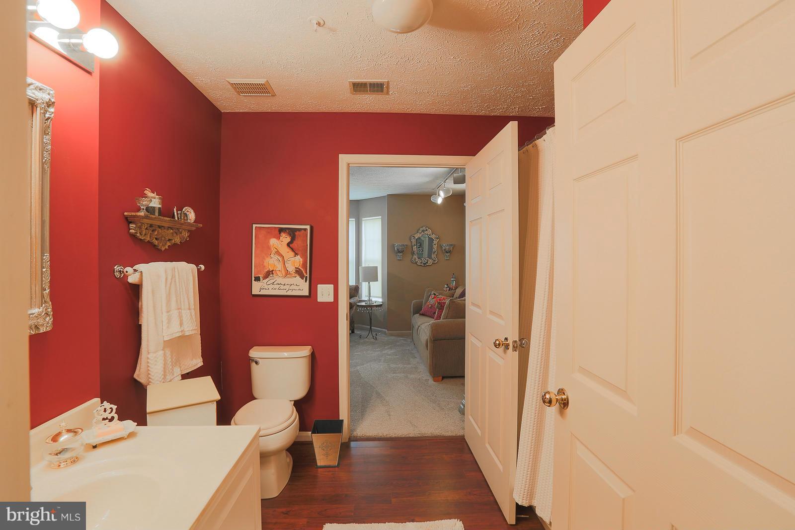 TIMBERGROVE - Residential