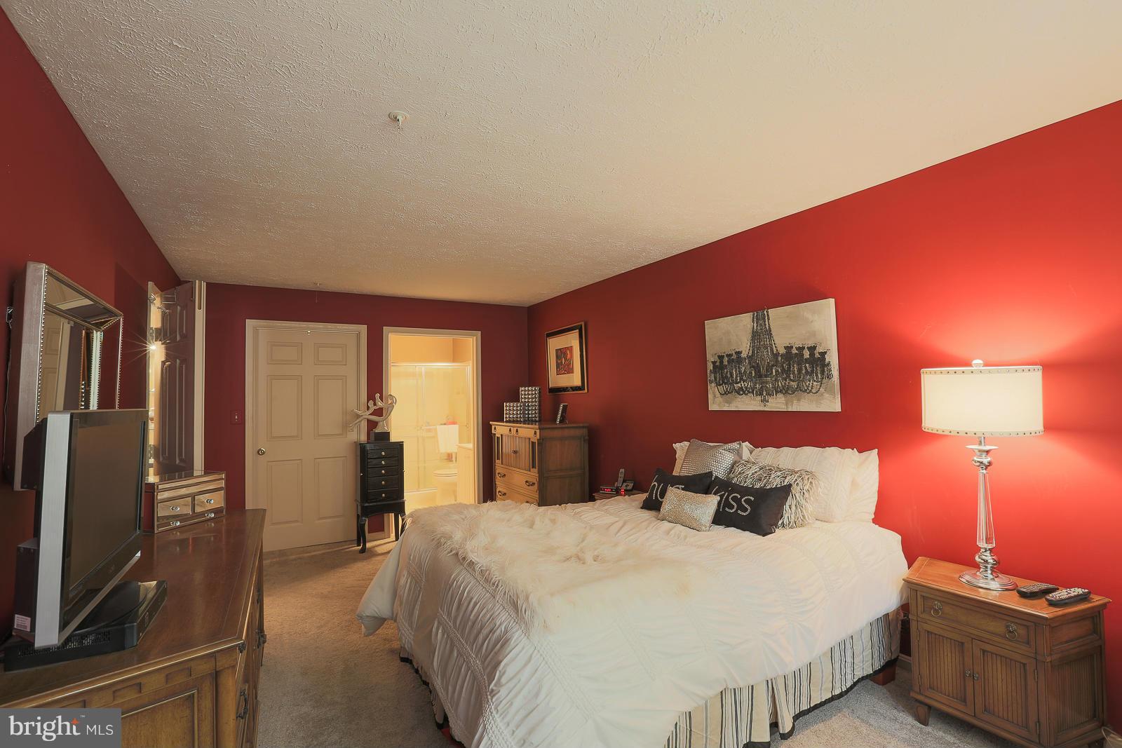 TIMBERGROVE - Residential