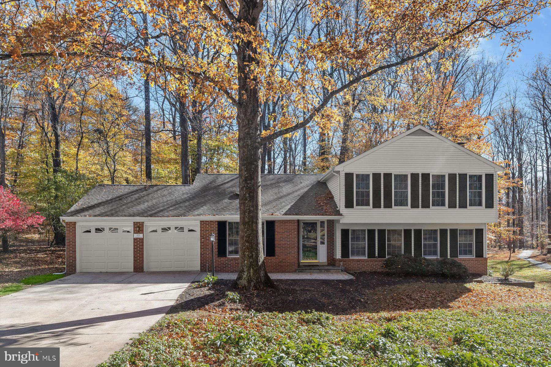 4031 HUCKLEBERRY ROW