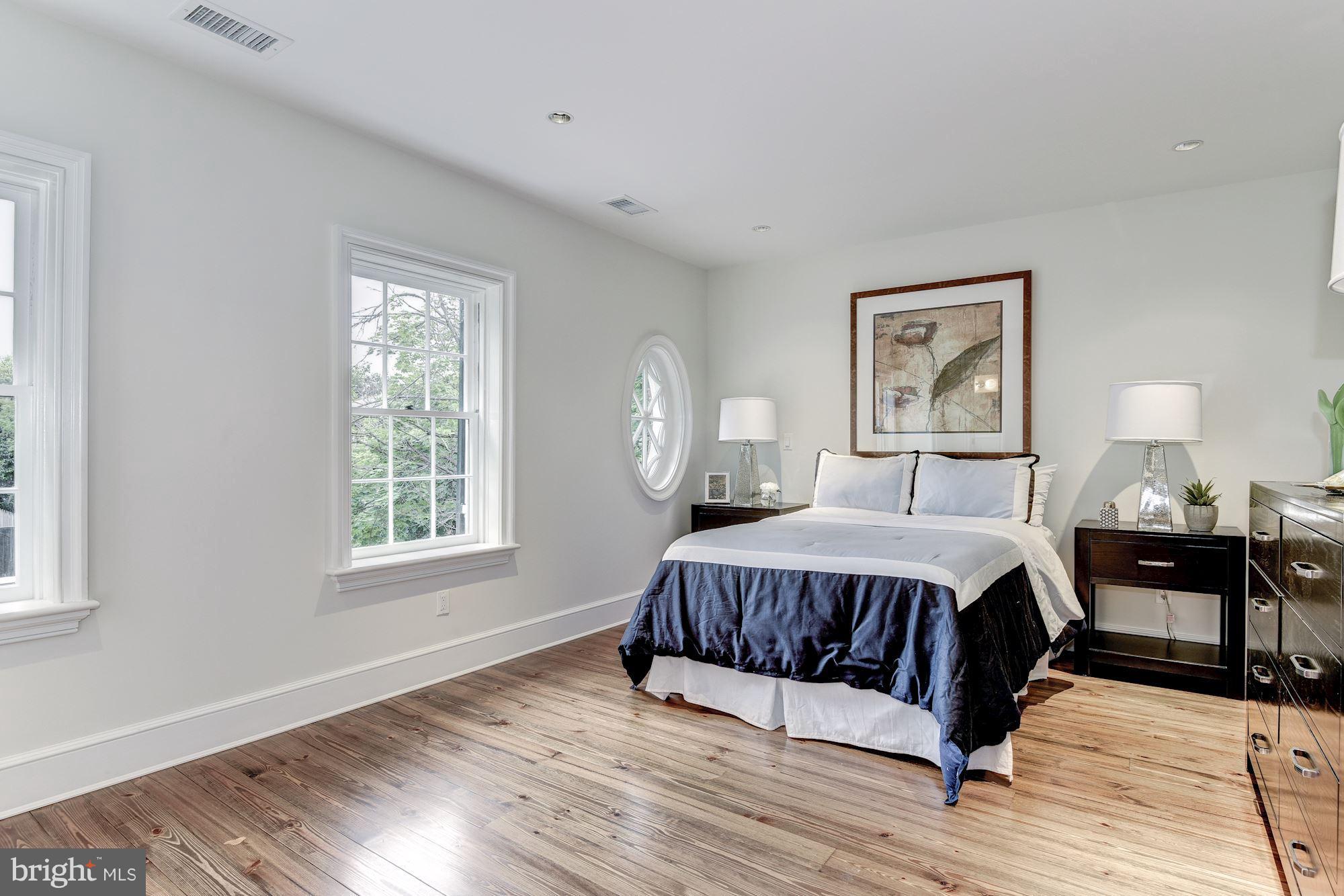 GEORGETOWN - Residential