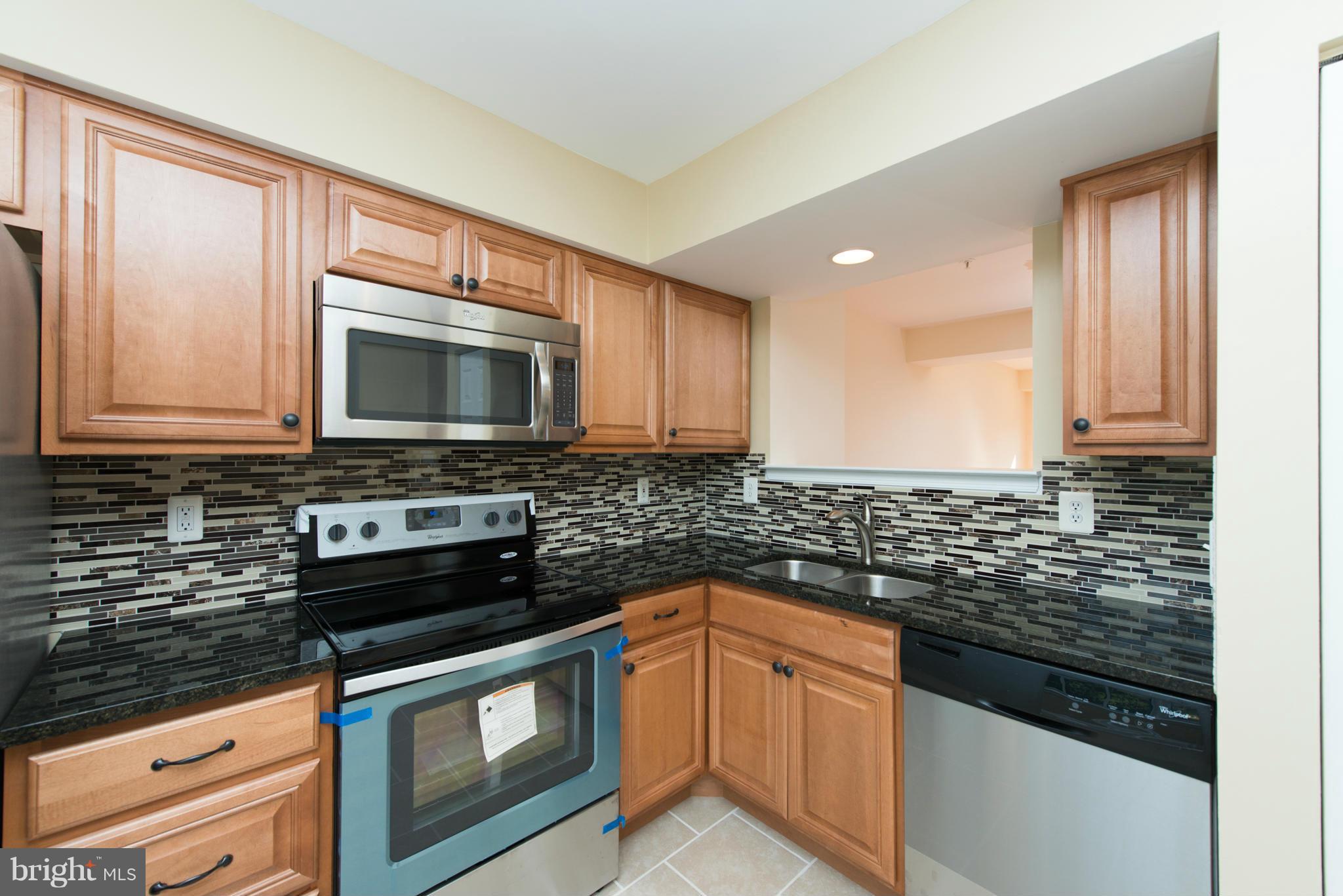 STONEY BEACH - Residential