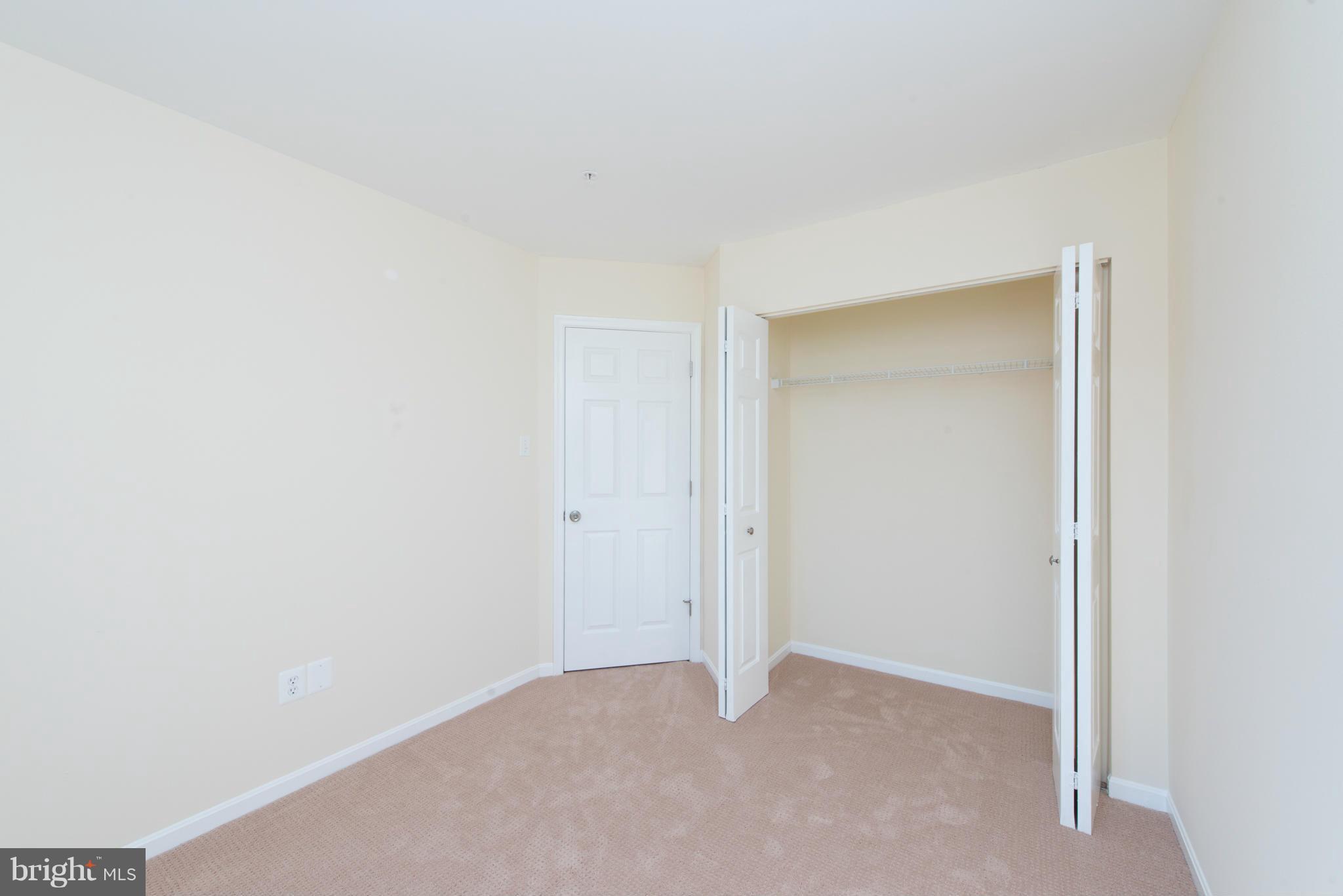 STONEY BEACH - Residential