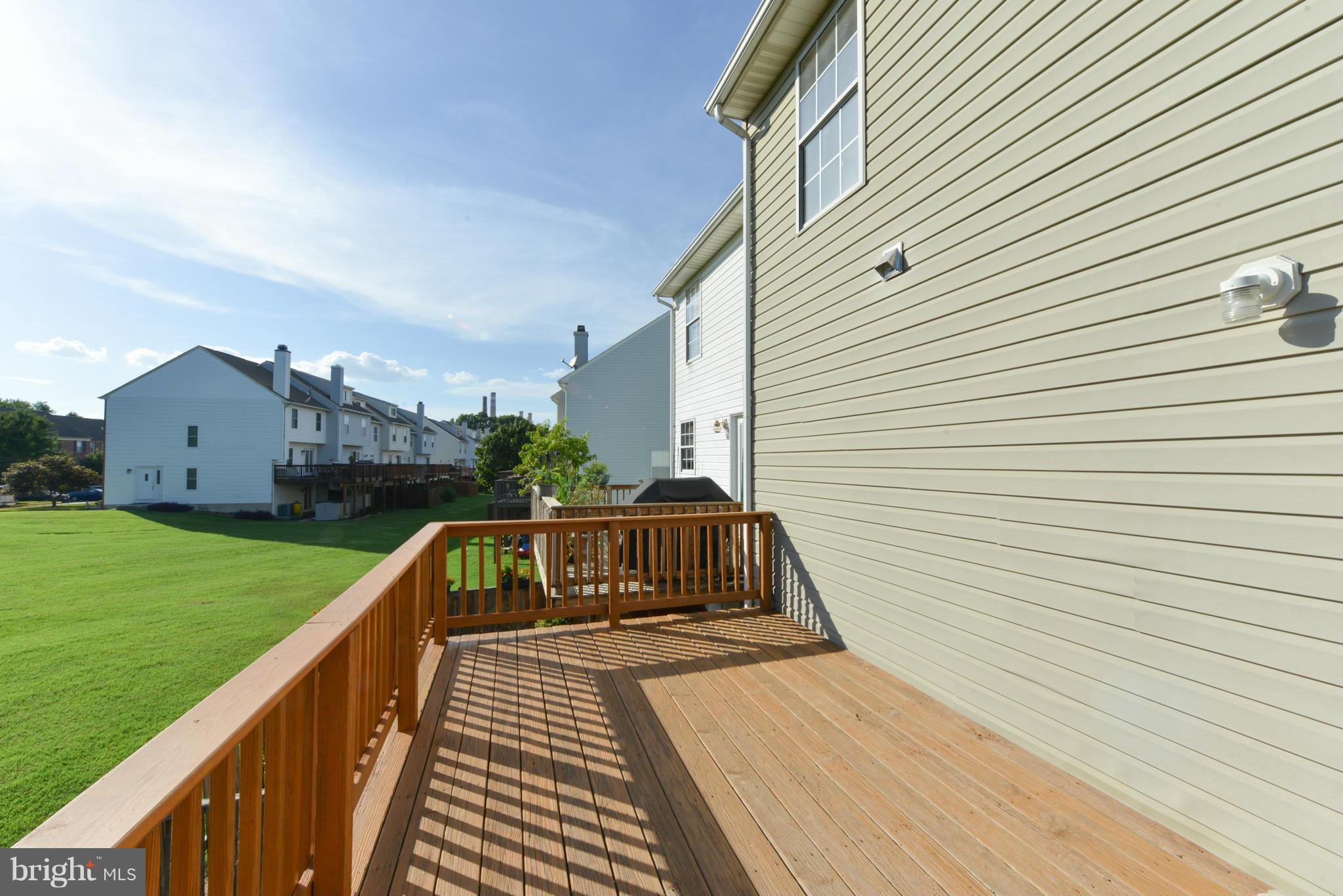 STONEY BEACH - Residential