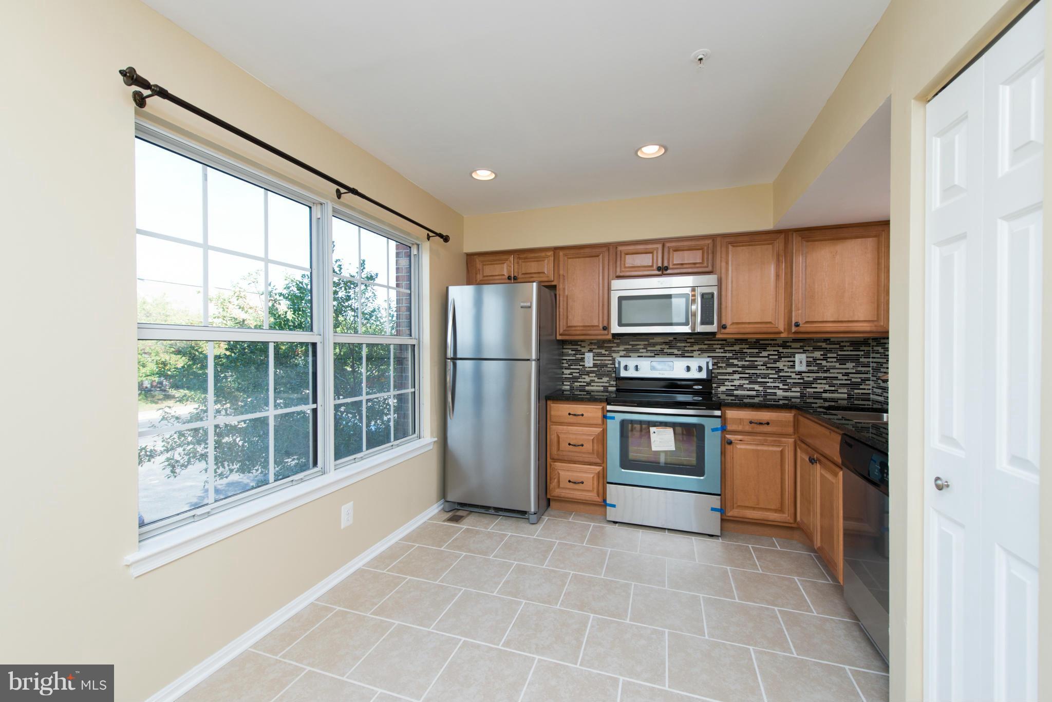 STONEY BEACH - Residential