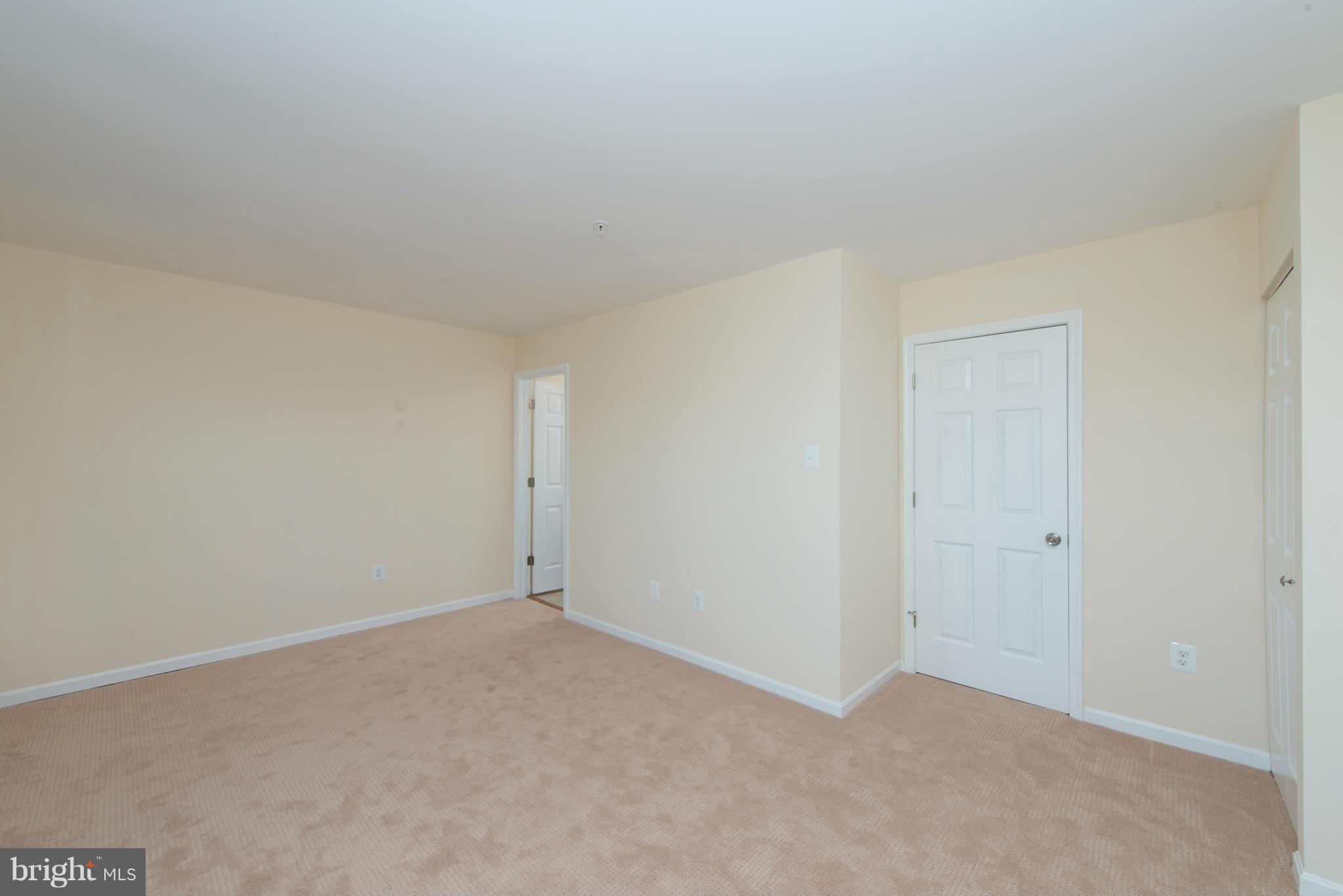 STONEY BEACH - Residential