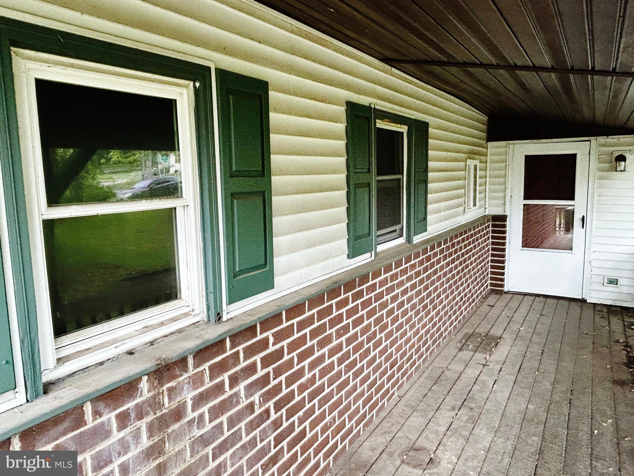 WEST YORK - Residential