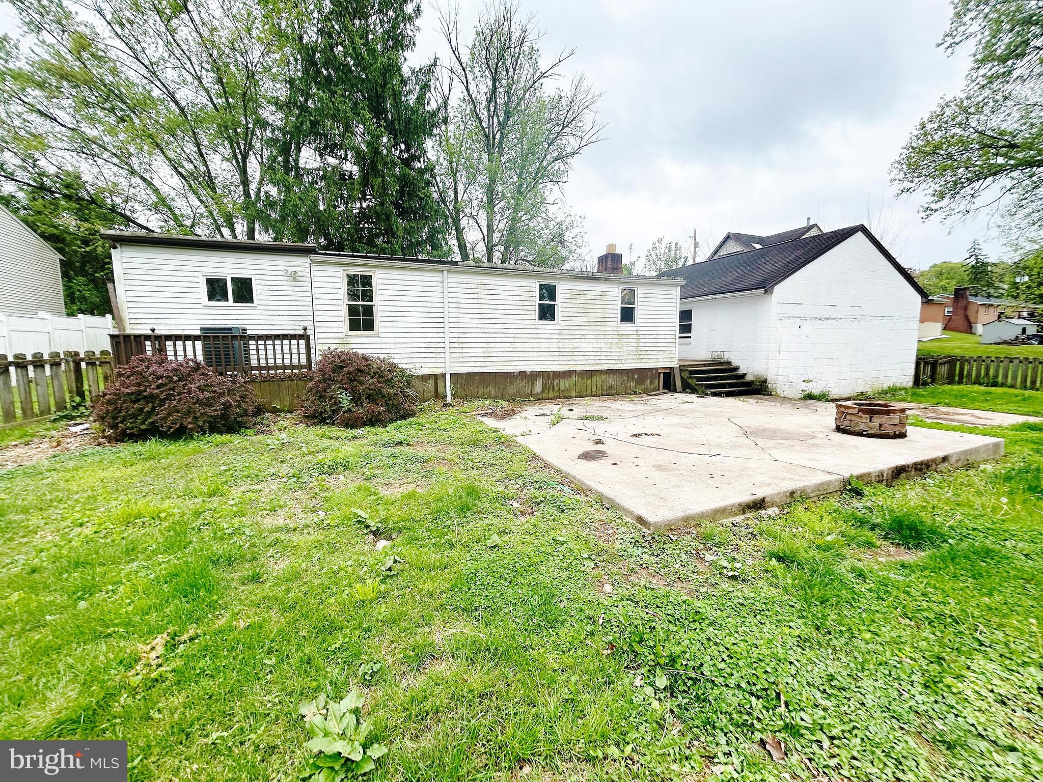 WEST YORK - Residential