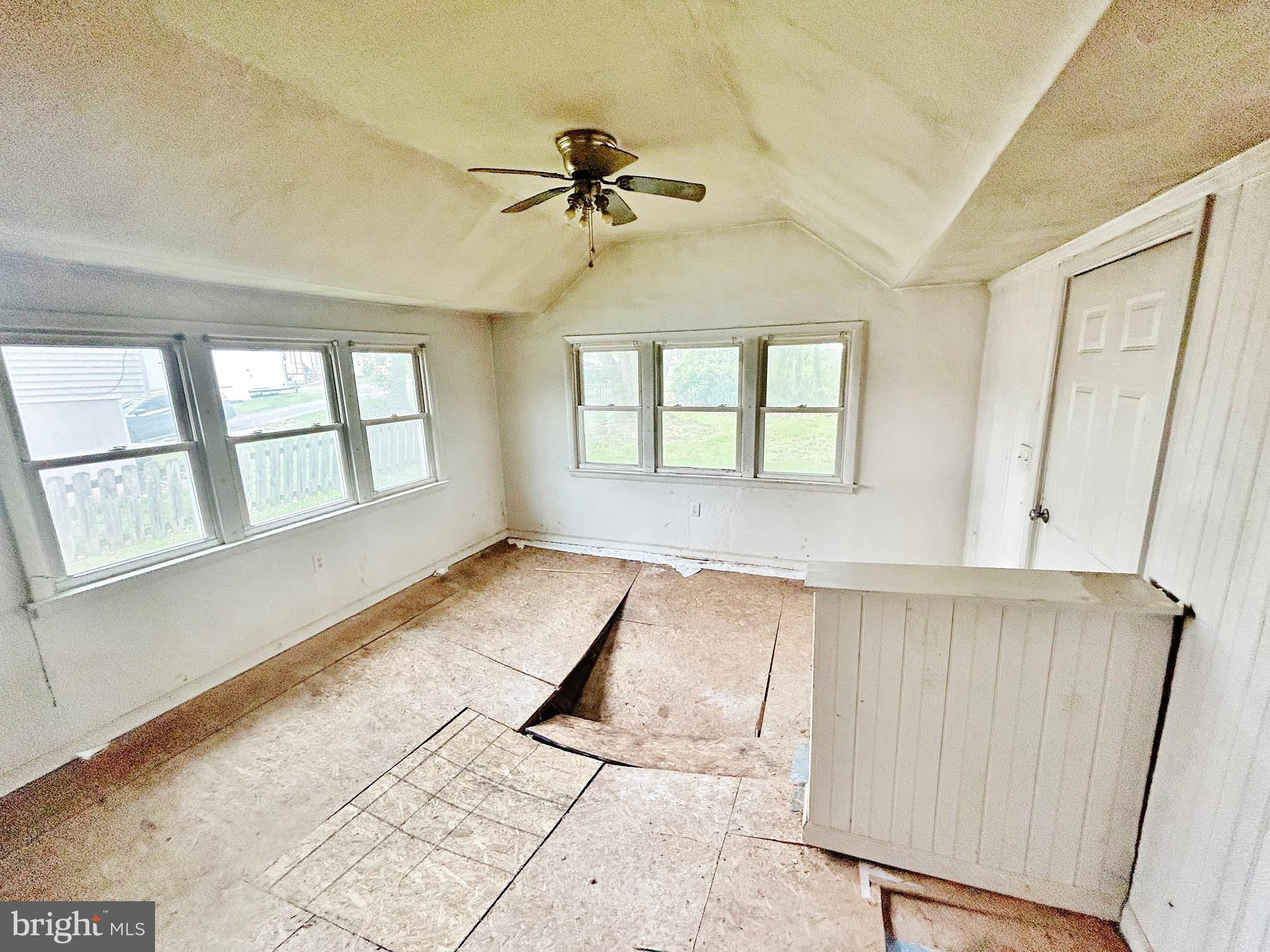 WEST YORK - Residential