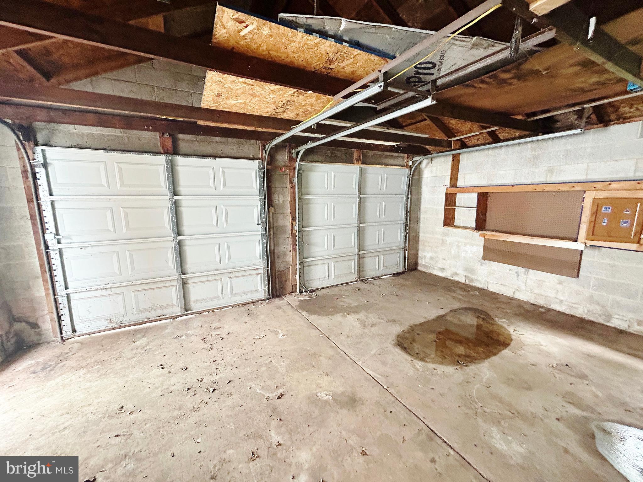 WEST YORK - Residential