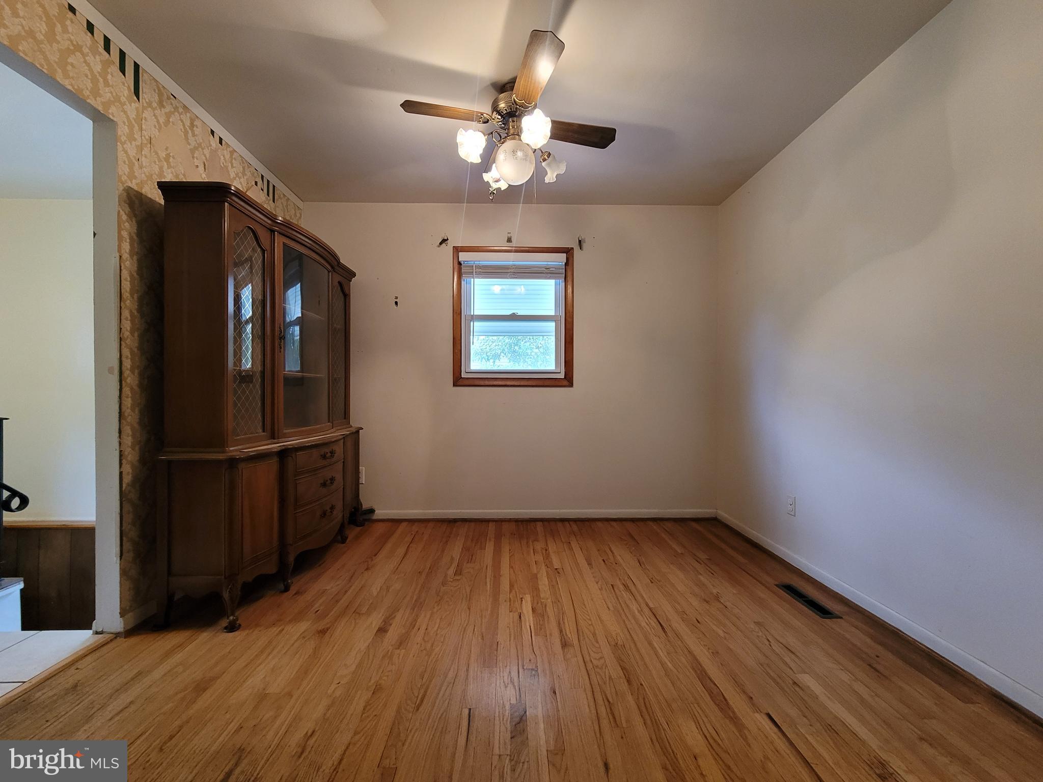 THOMAS ESTATES - Residential