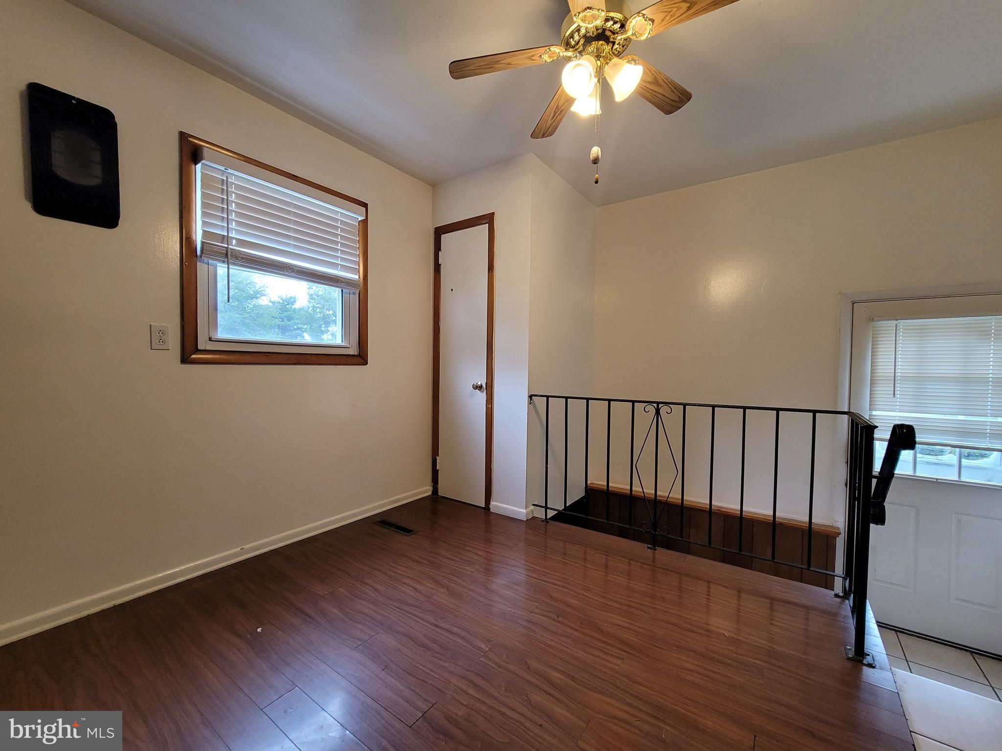 THOMAS ESTATES - Residential