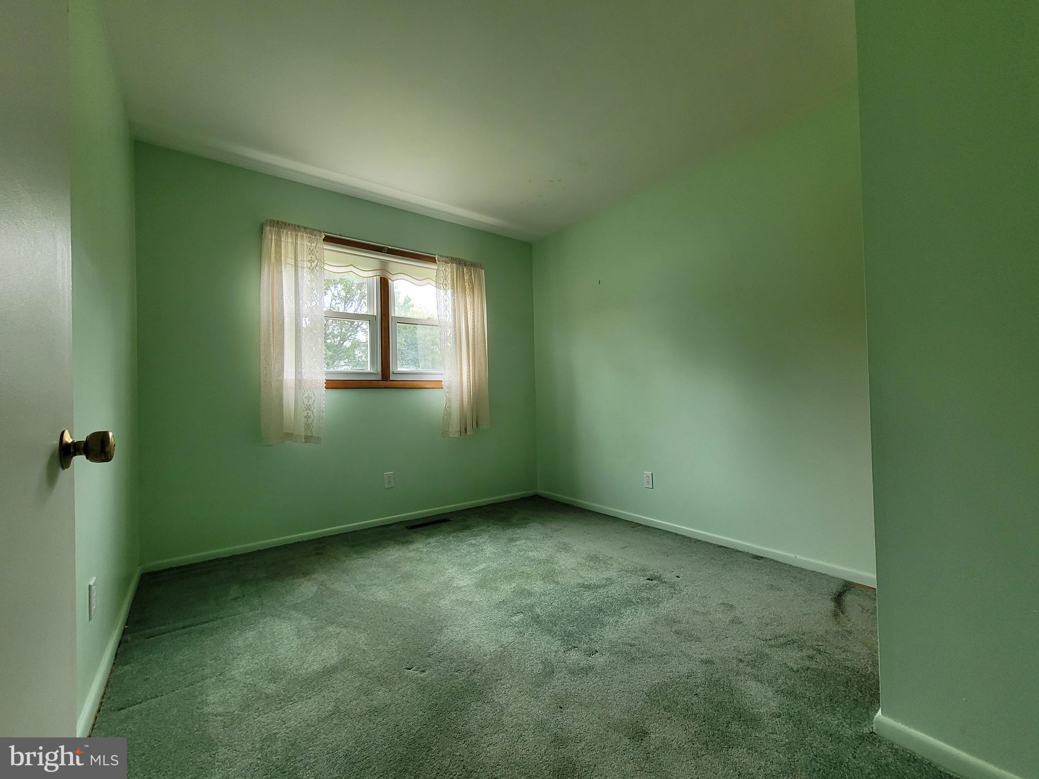 THOMAS ESTATES - Residential