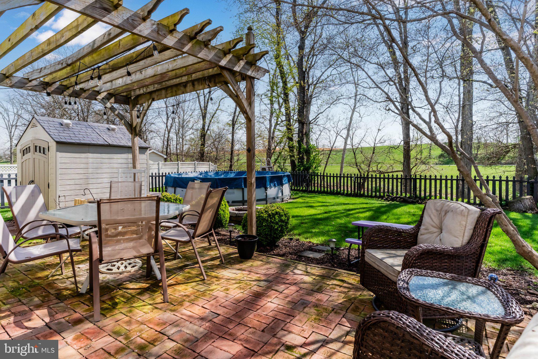 BEAVER COLONY - Residential