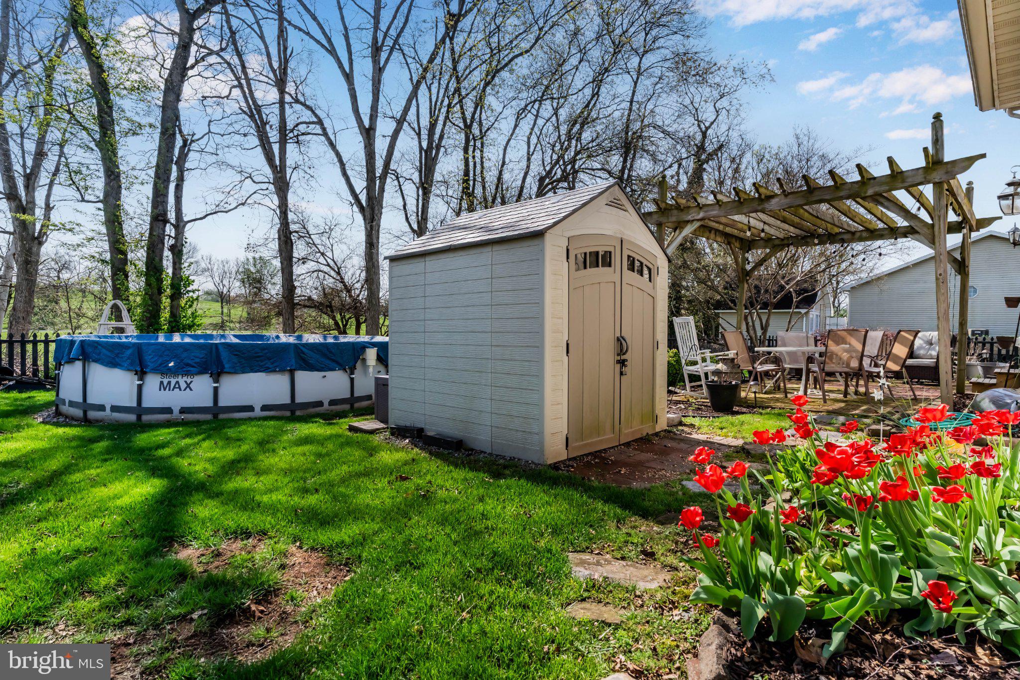 BEAVER COLONY - Residential