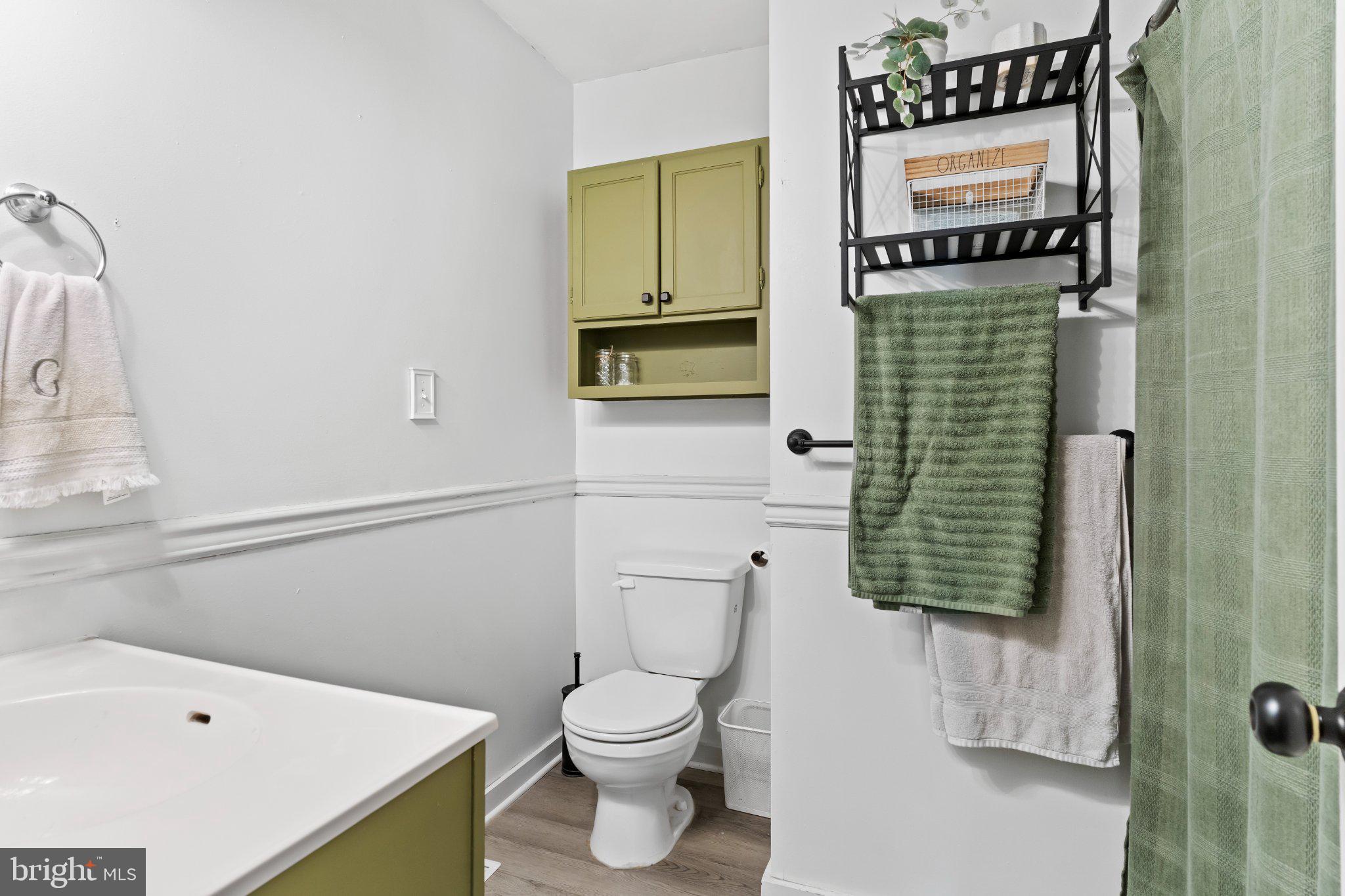 BEAVER COLONY - Residential