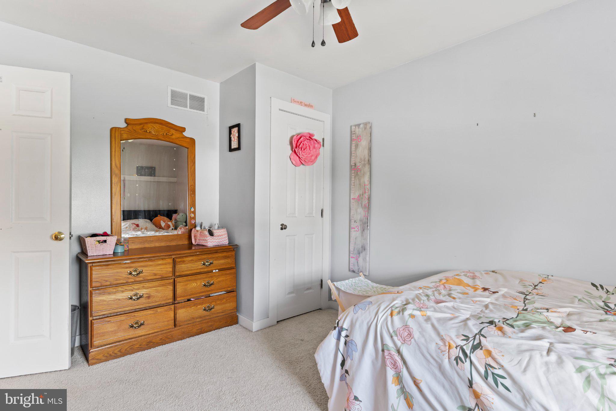 BEAVER COLONY - Residential