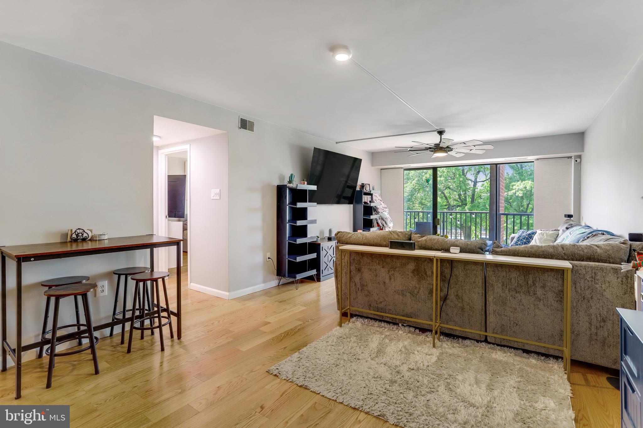 1300 ARMY NAVY DRIVE 307