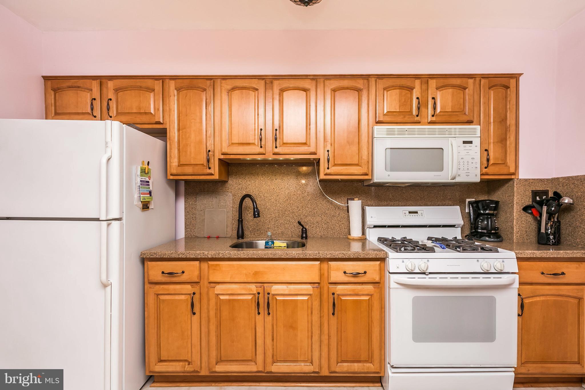 EASTWOOD - Residential