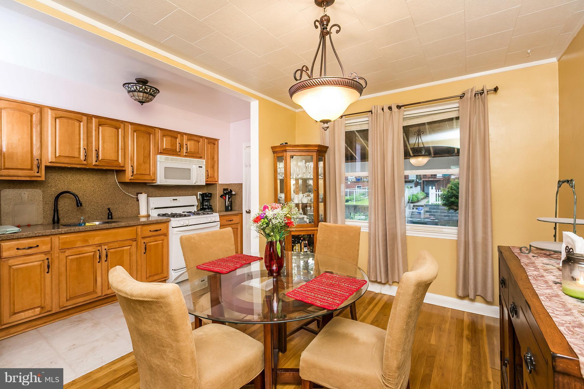 EASTWOOD - Residential