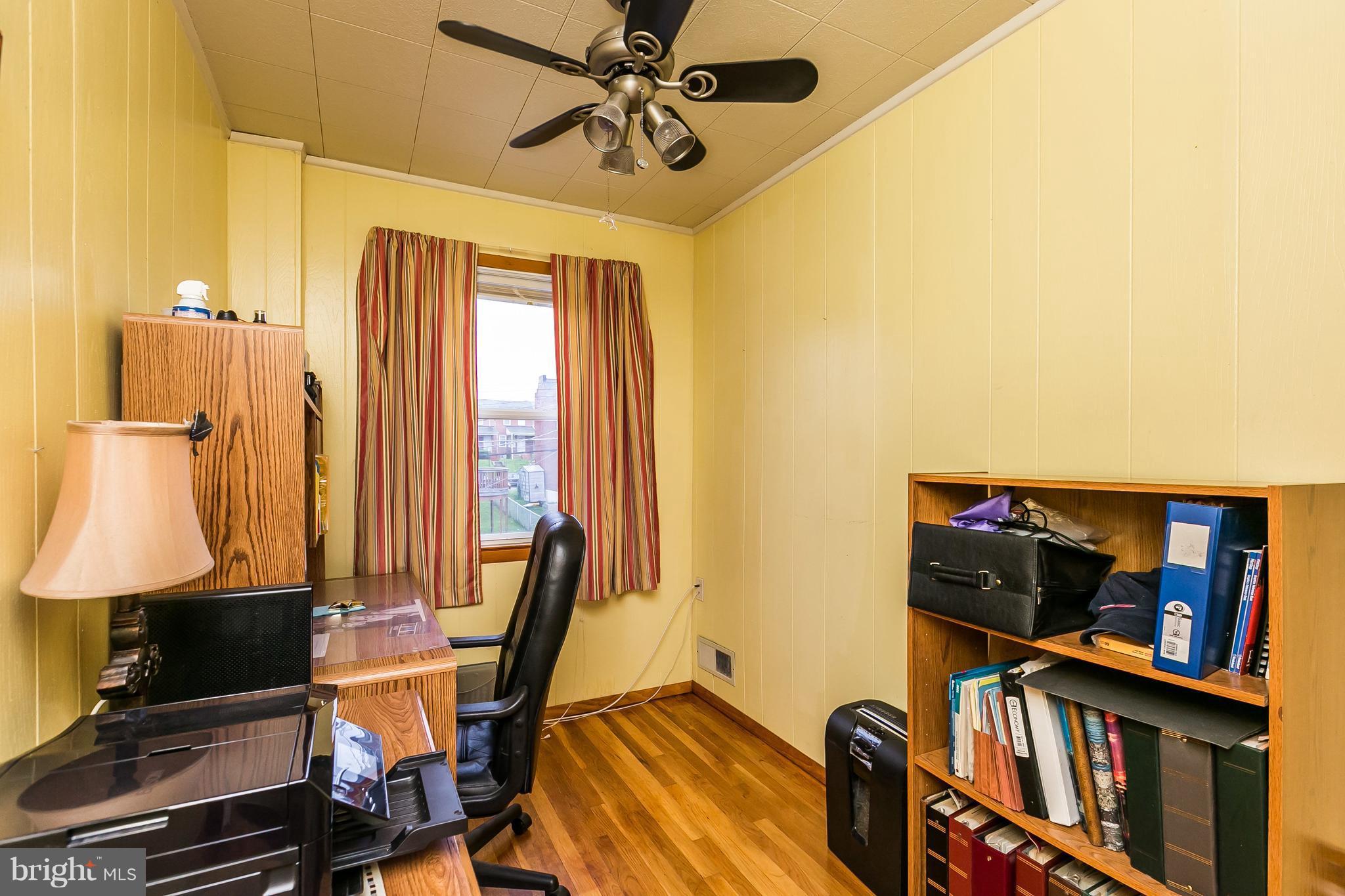 EASTWOOD - Residential