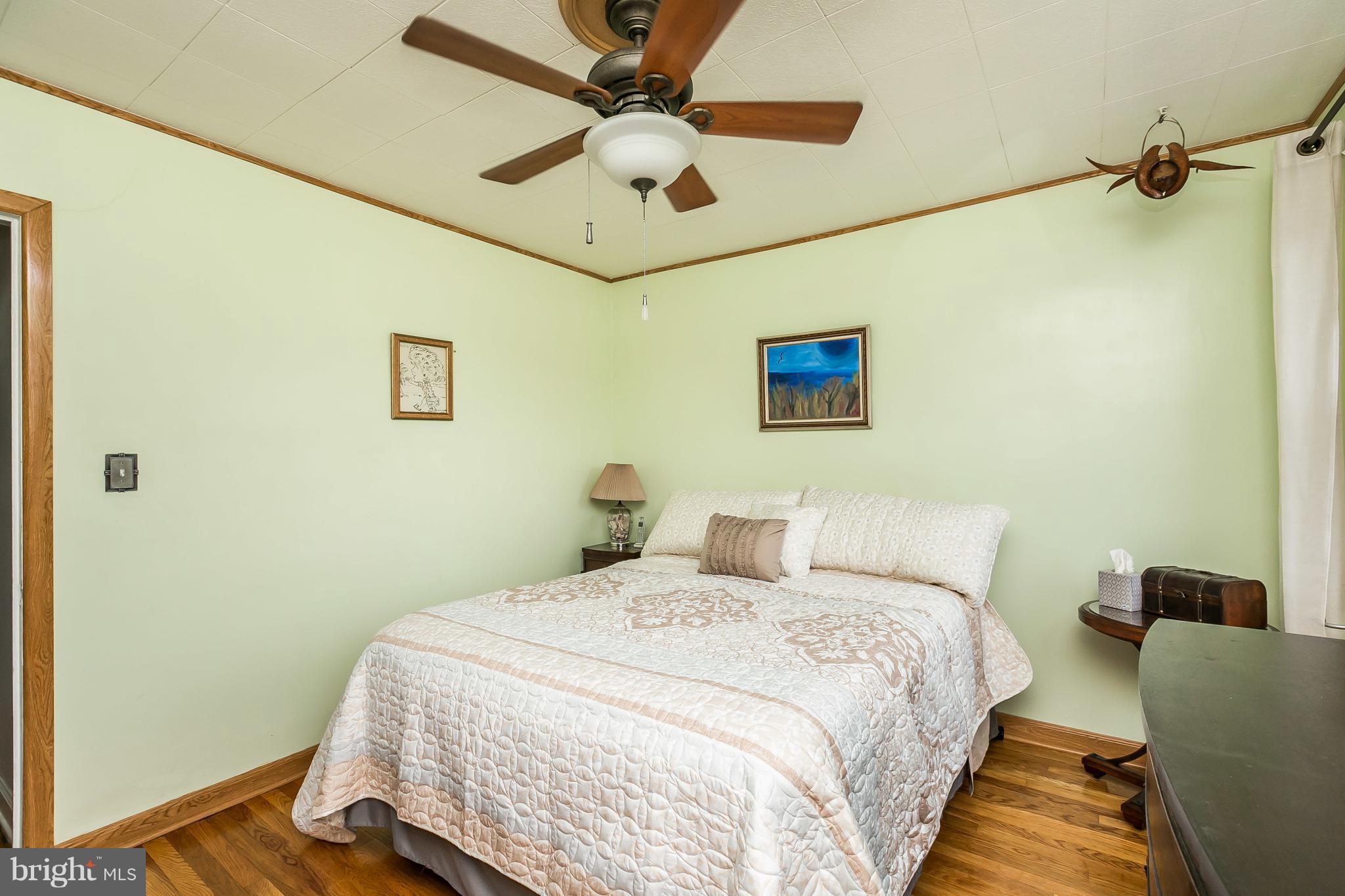 EASTWOOD - Residential