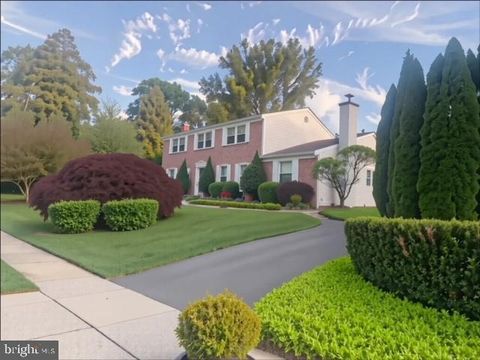 7810 COBDEN ROAD LAVEROCK PA 19038