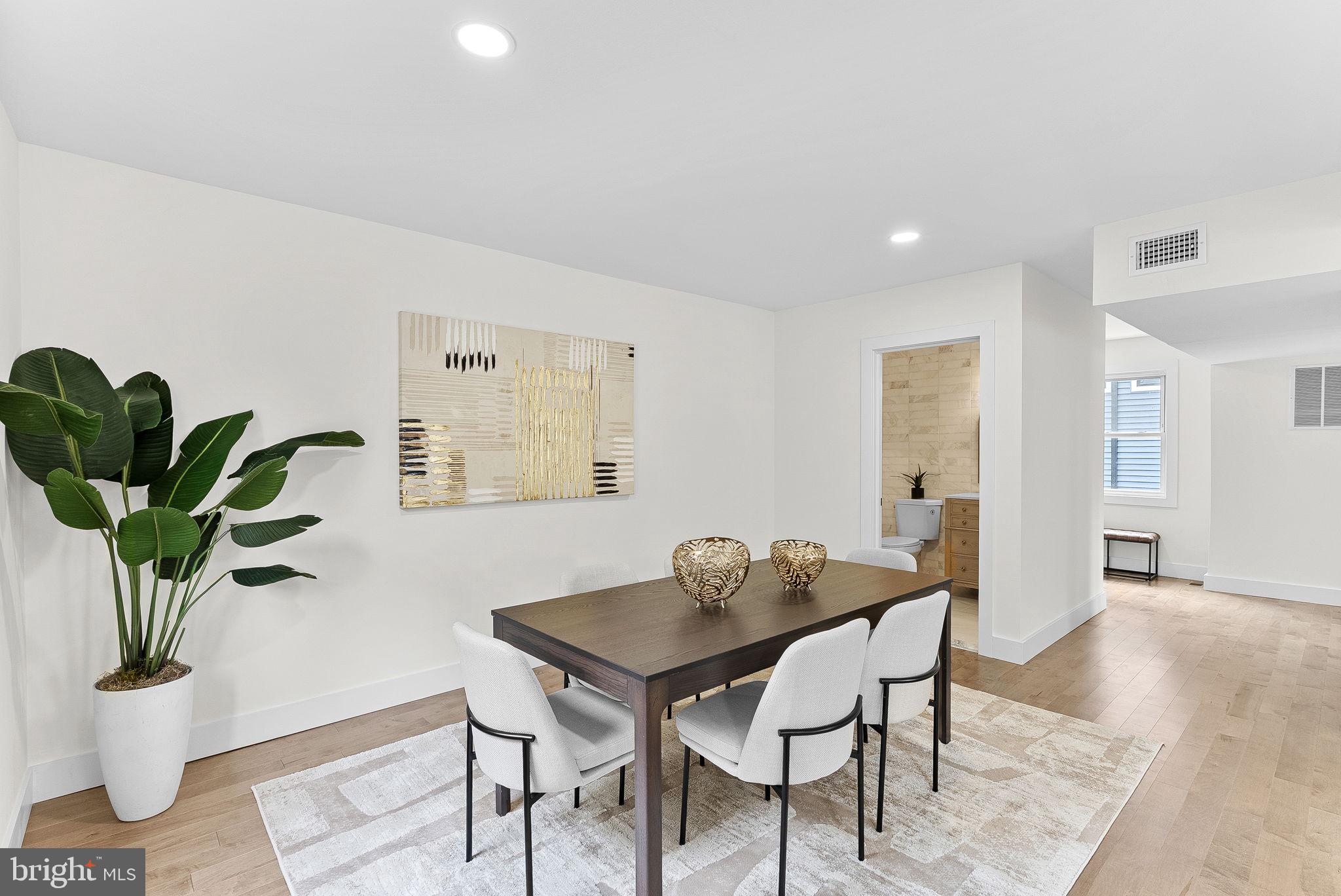 DOUGLAS PARK - Residential