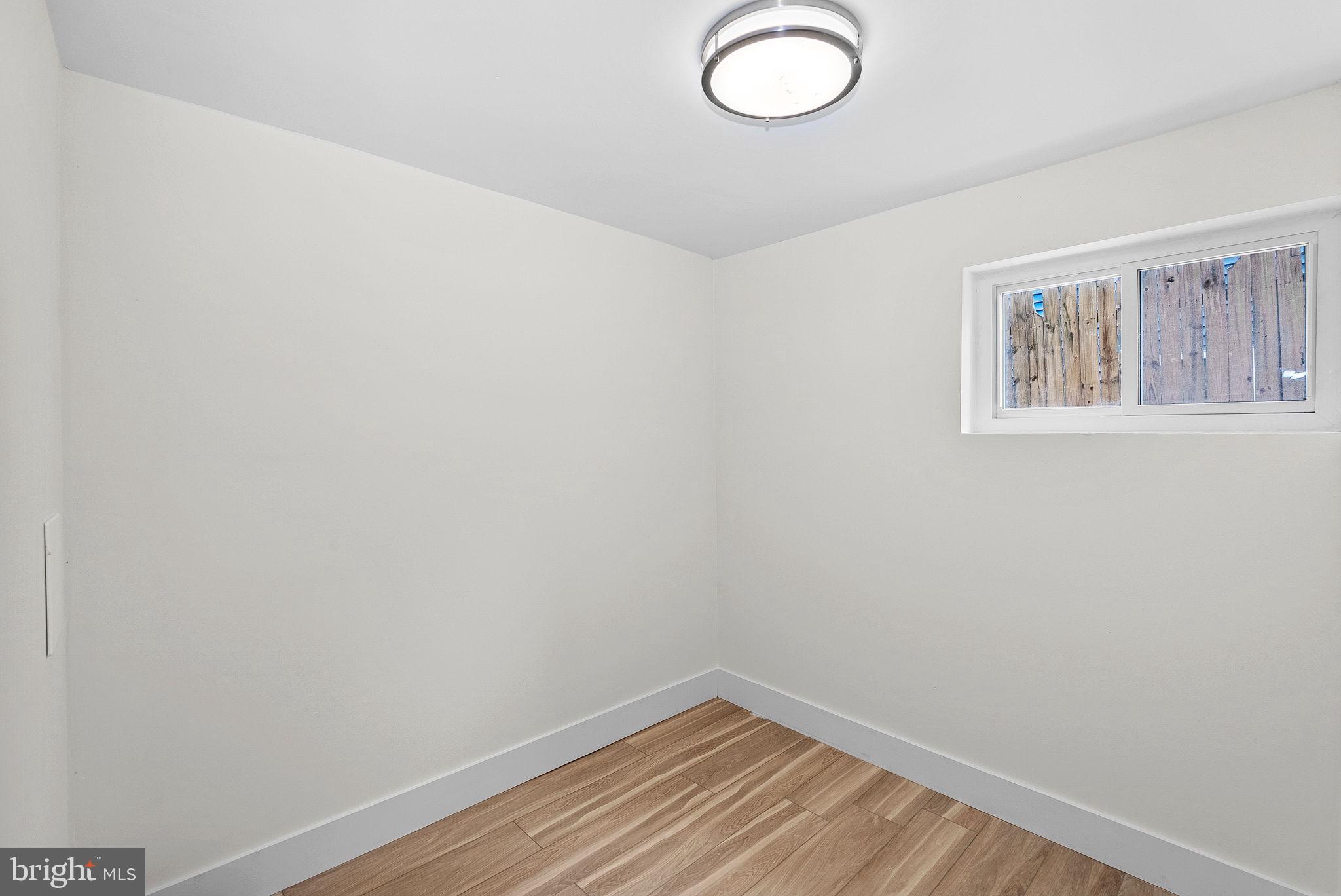 DOUGLAS PARK - Residential