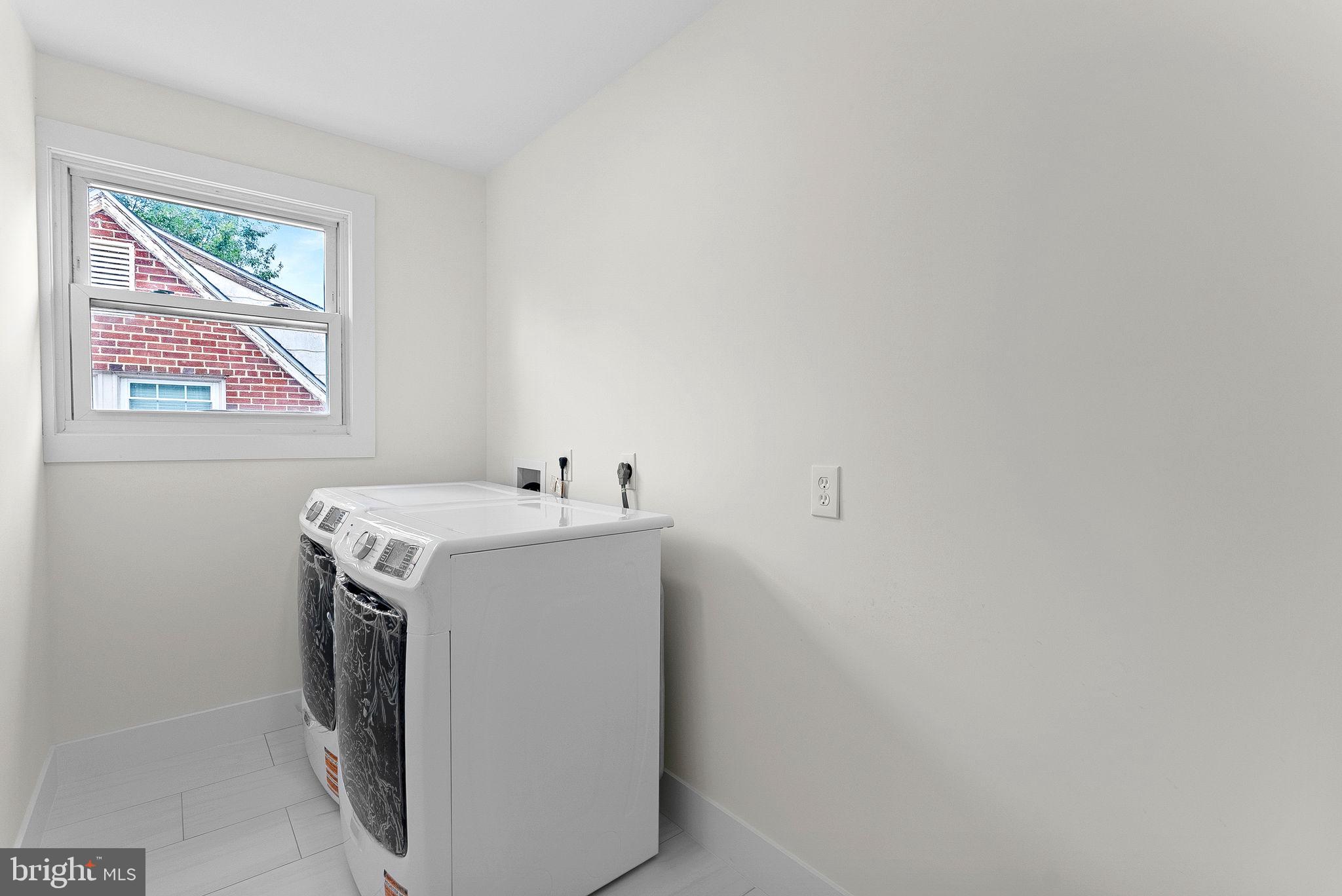 DOUGLAS PARK - Residential