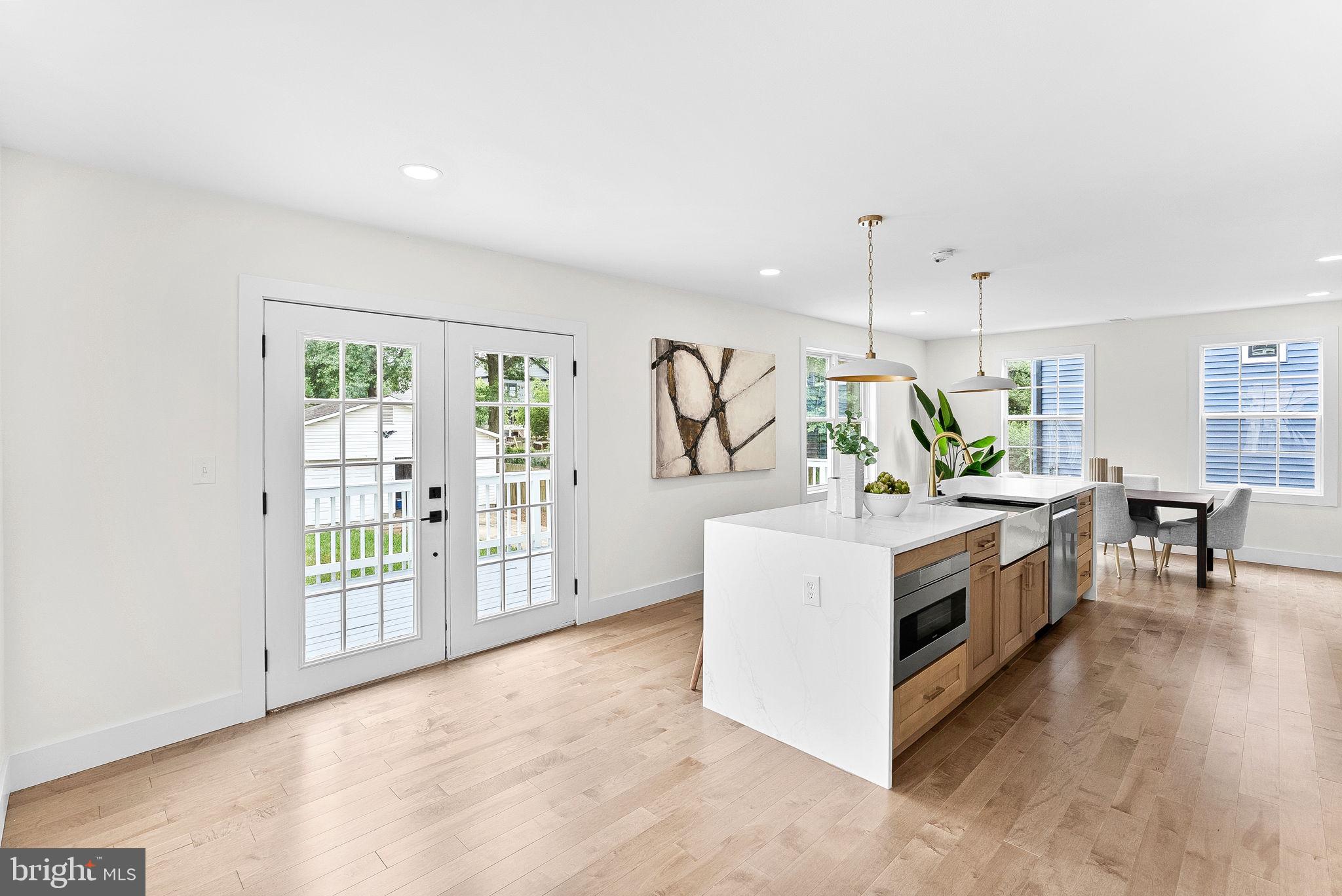 DOUGLAS PARK - Residential