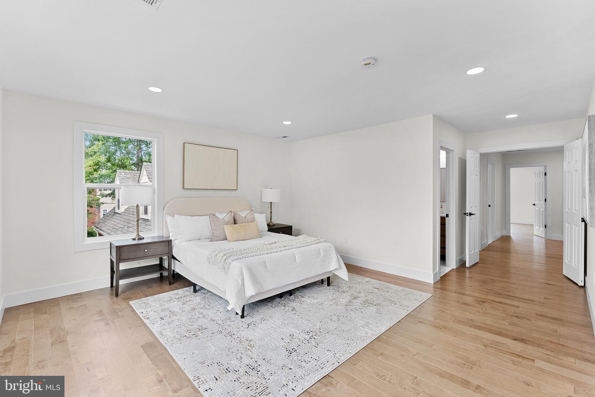 DOUGLAS PARK - Residential