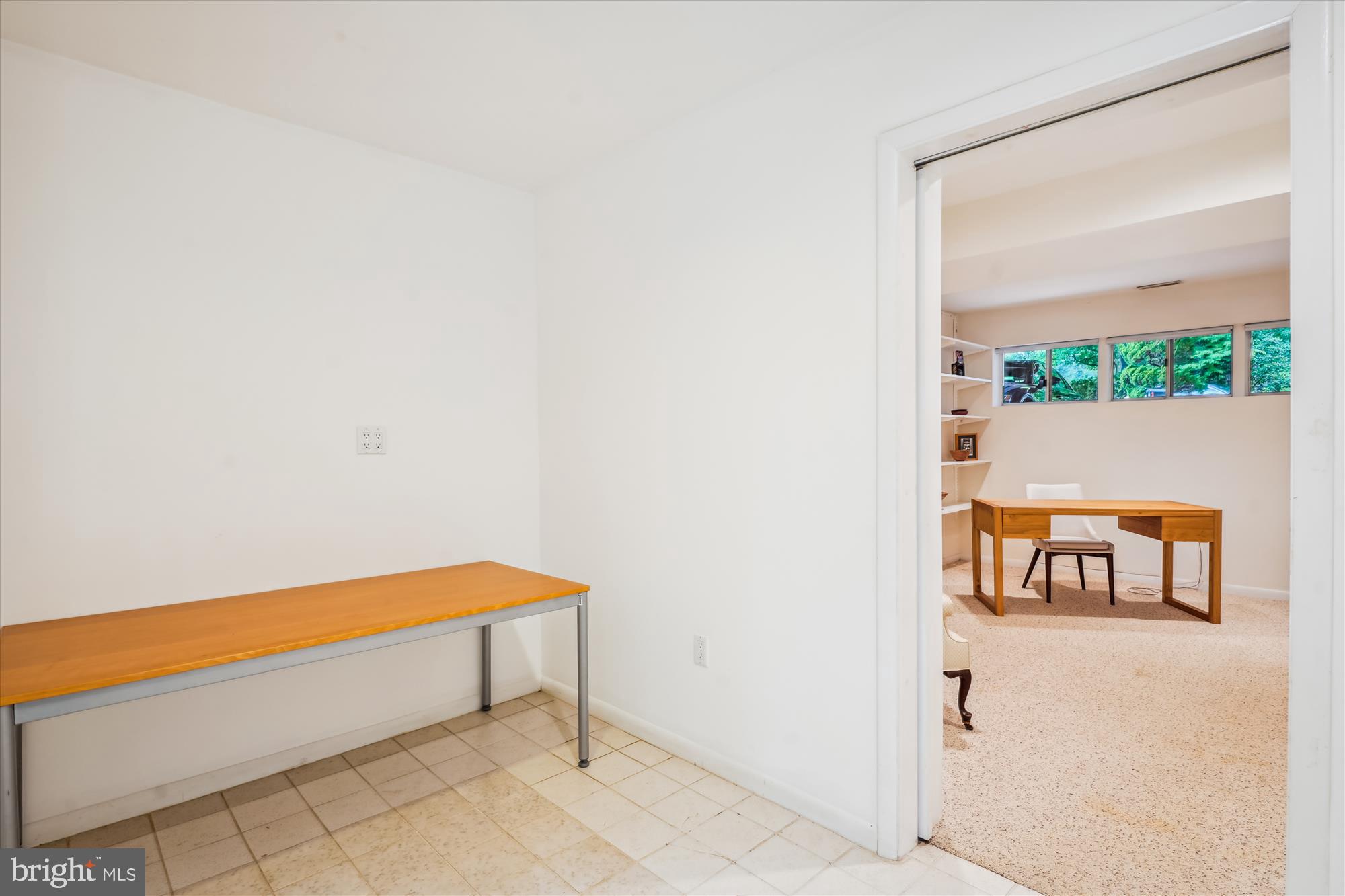 CARDEROCK SPRINGS - Residential