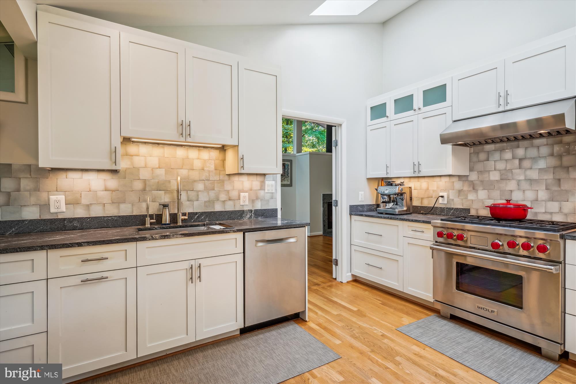 CARDEROCK SPRINGS - Residential