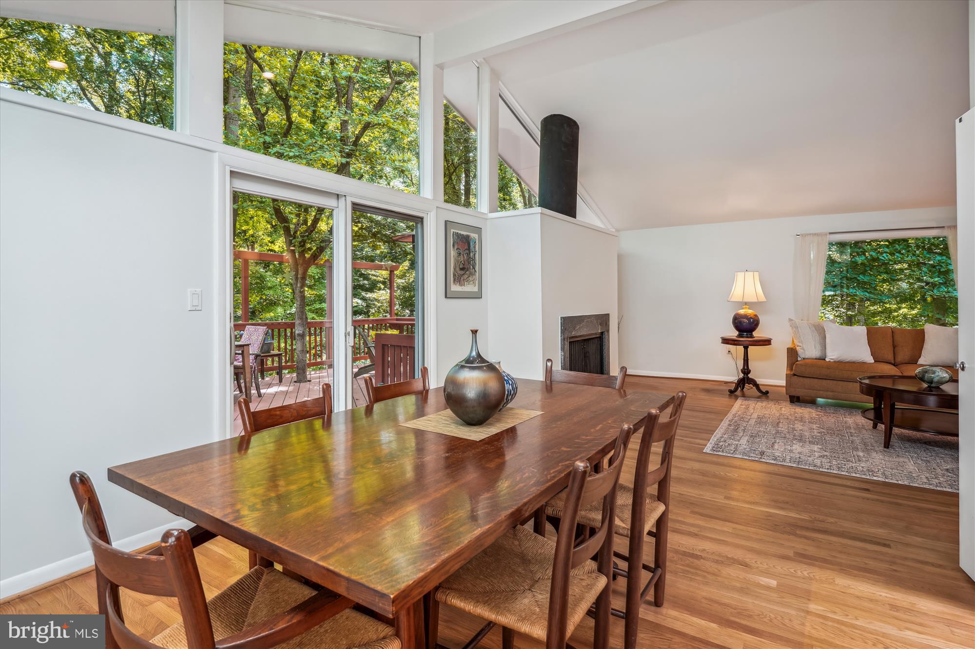 CARDEROCK SPRINGS - Residential