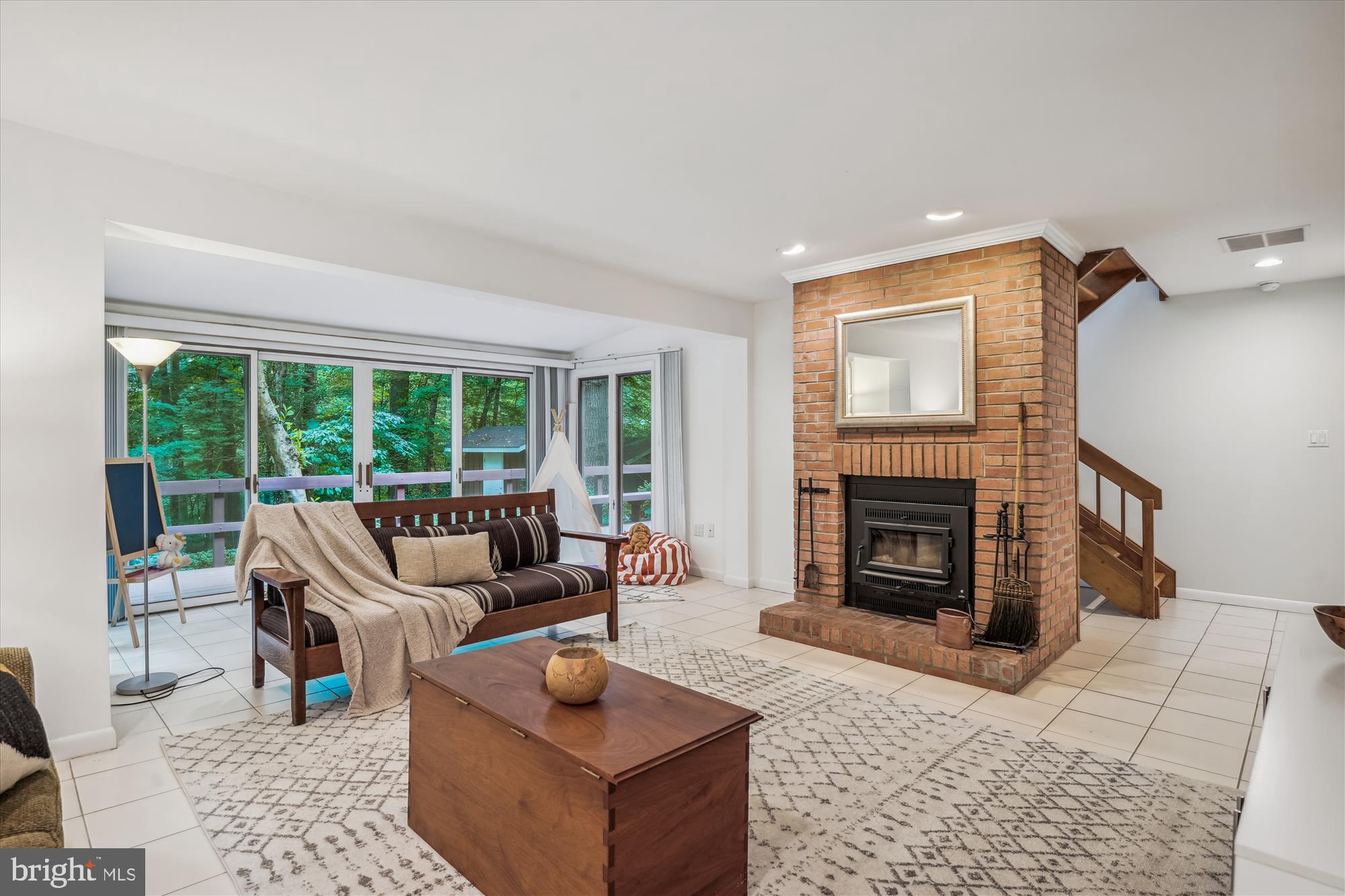 CARDEROCK SPRINGS - Residential