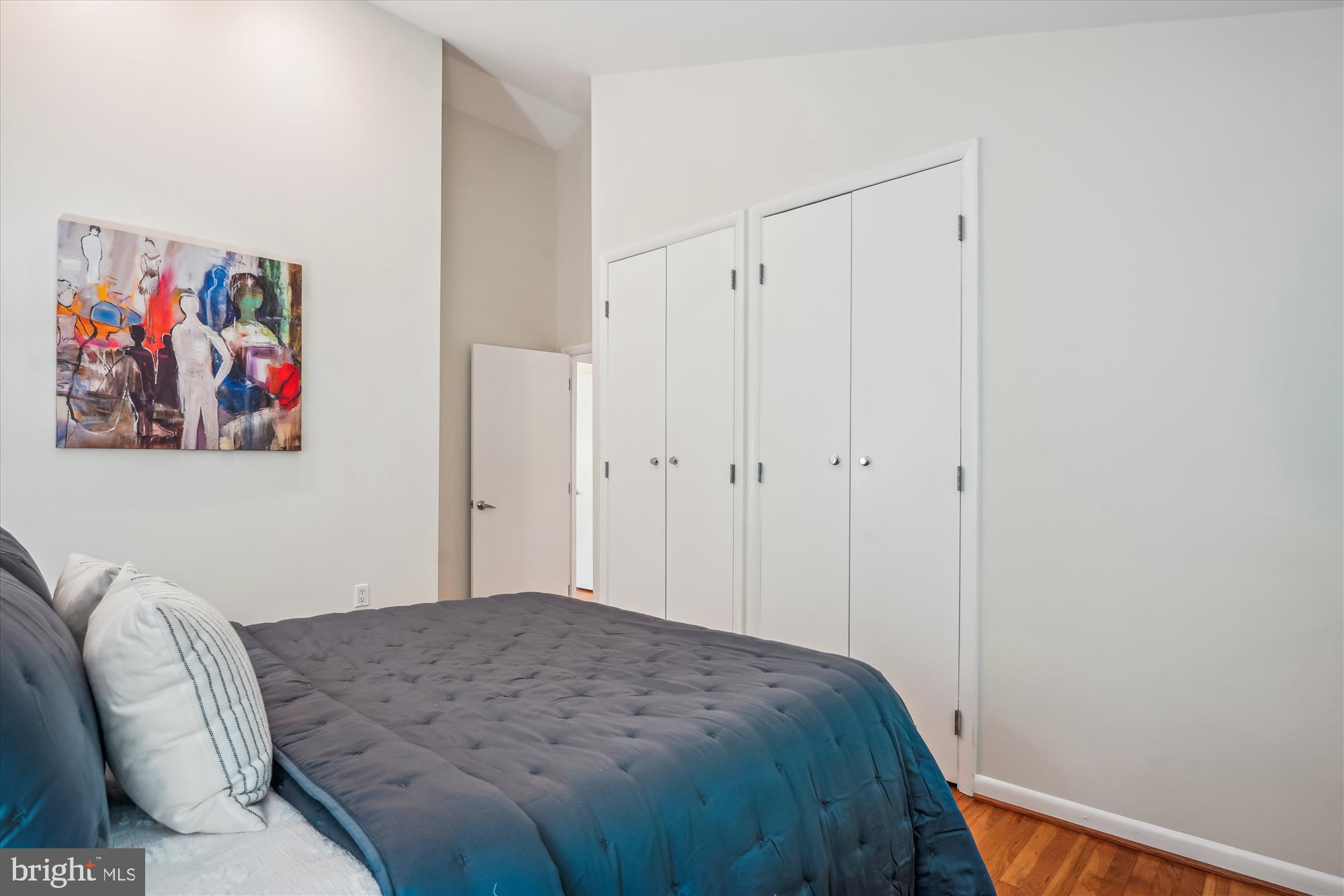 CARDEROCK SPRINGS - Residential