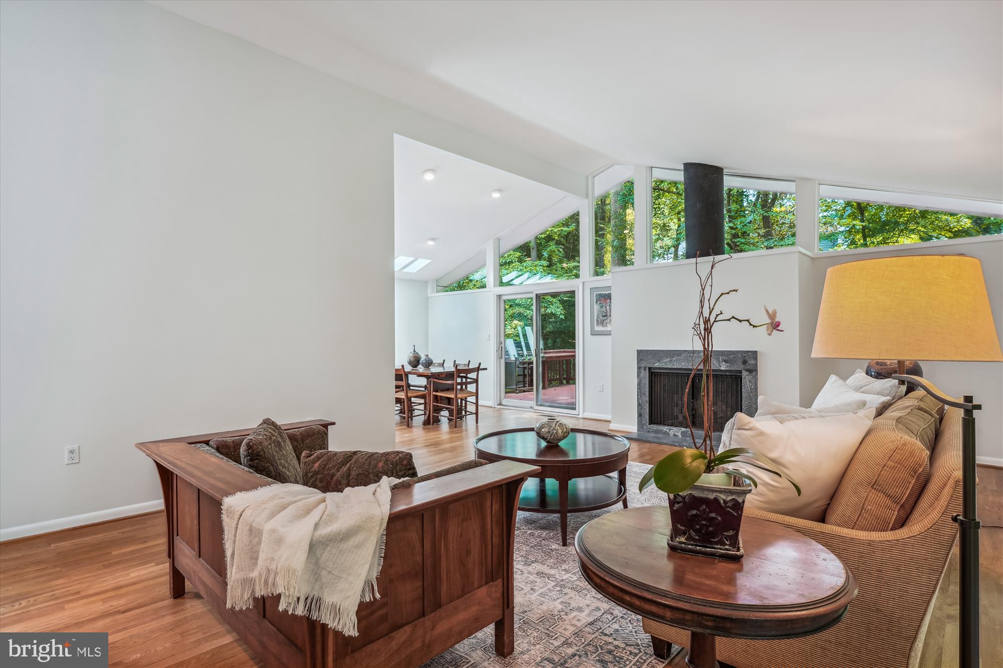 CARDEROCK SPRINGS - Residential