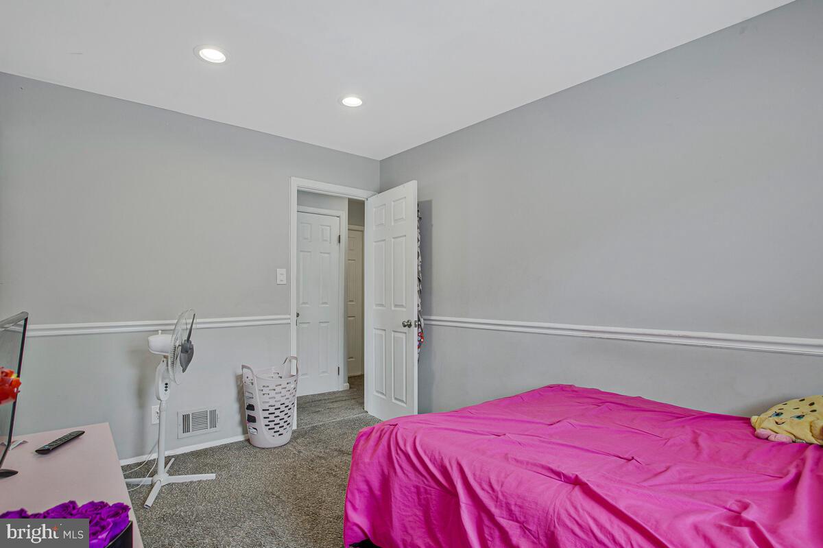 BELTSVILLE - Residential