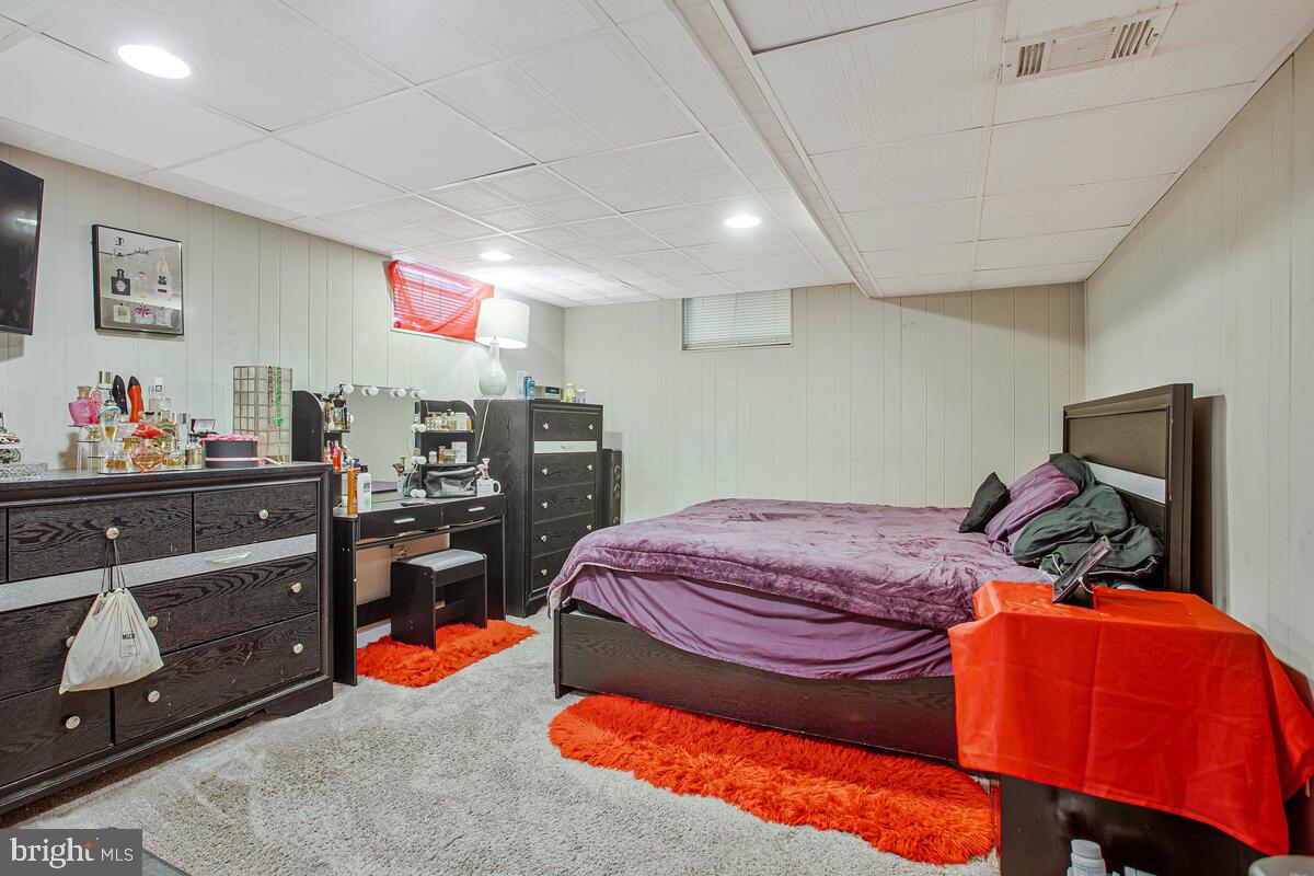 BELTSVILLE - Residential