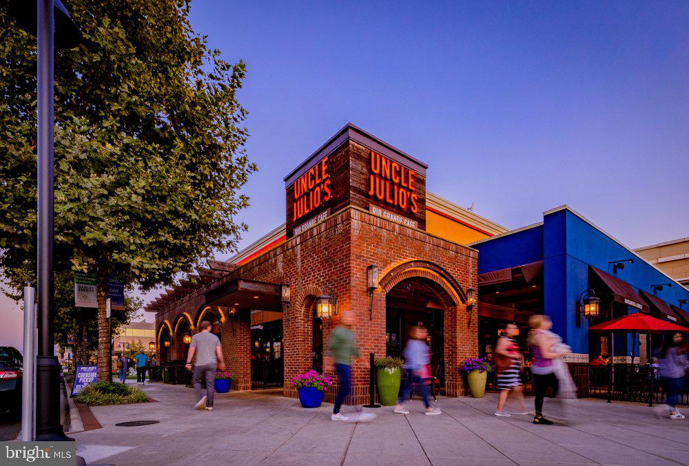 ONE LOUDOUN - Residential Lease